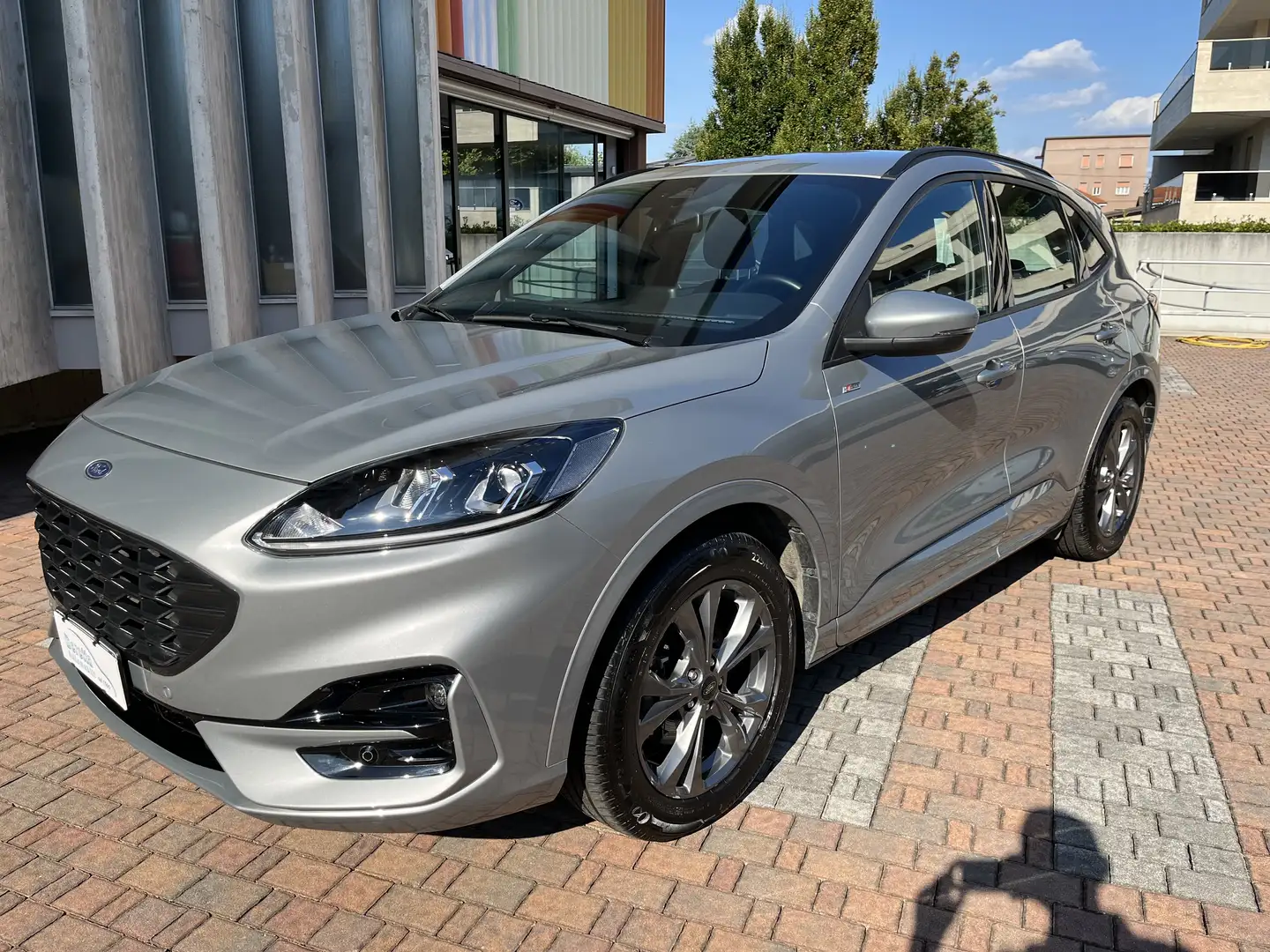 Ford Kuga Kuga 2.5 full hybrid ST-Line 2wd 190cv cvt Gris - 1