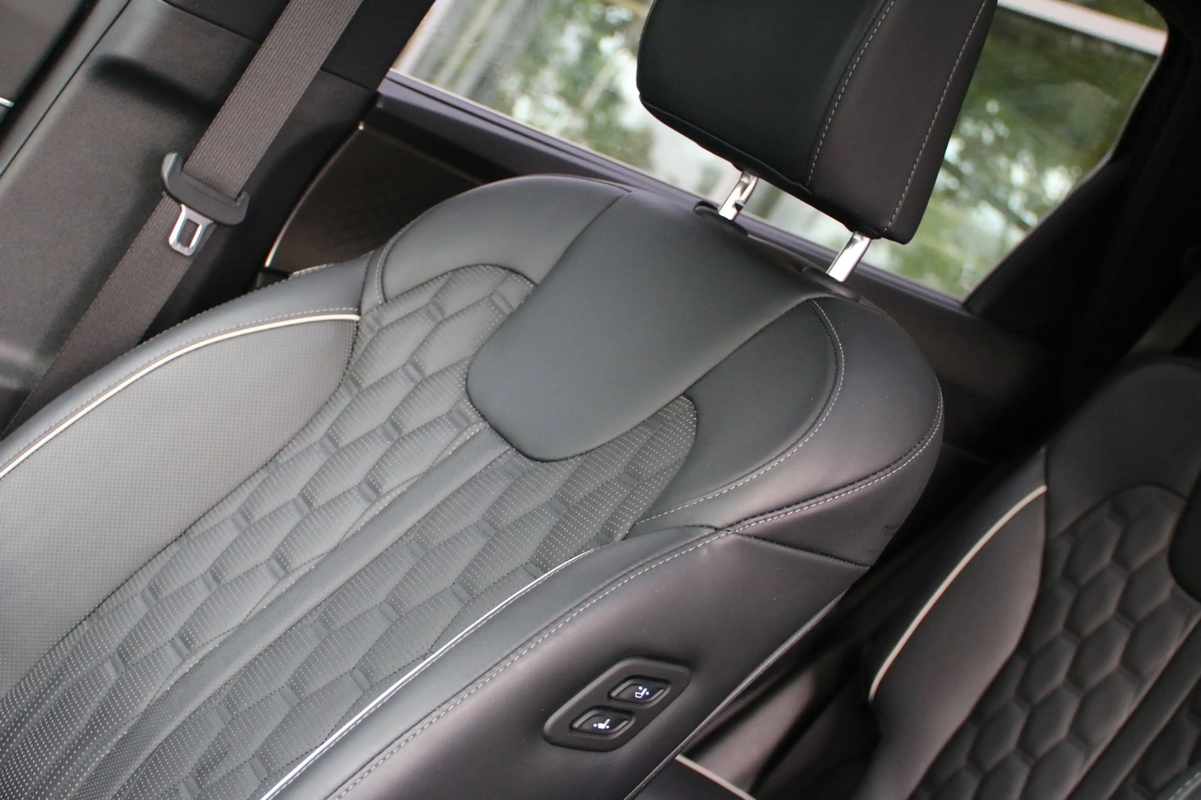 Kia Sorento 1.6 T-GDI Plug-in Hybrid 4WD ExecutiveLine 7p. SOH — photo 14