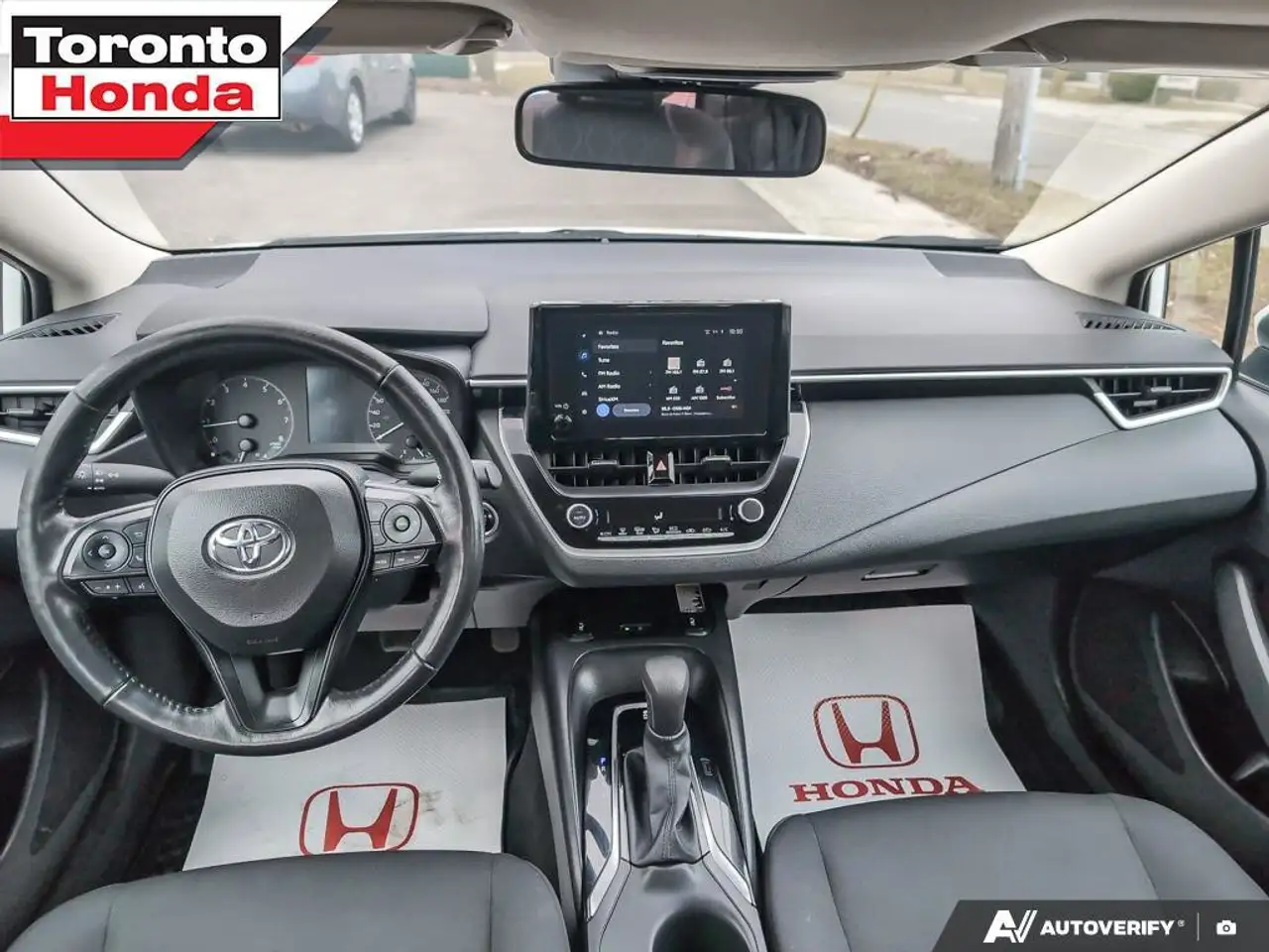 Toyota Corolla снимка Toyota Corolla