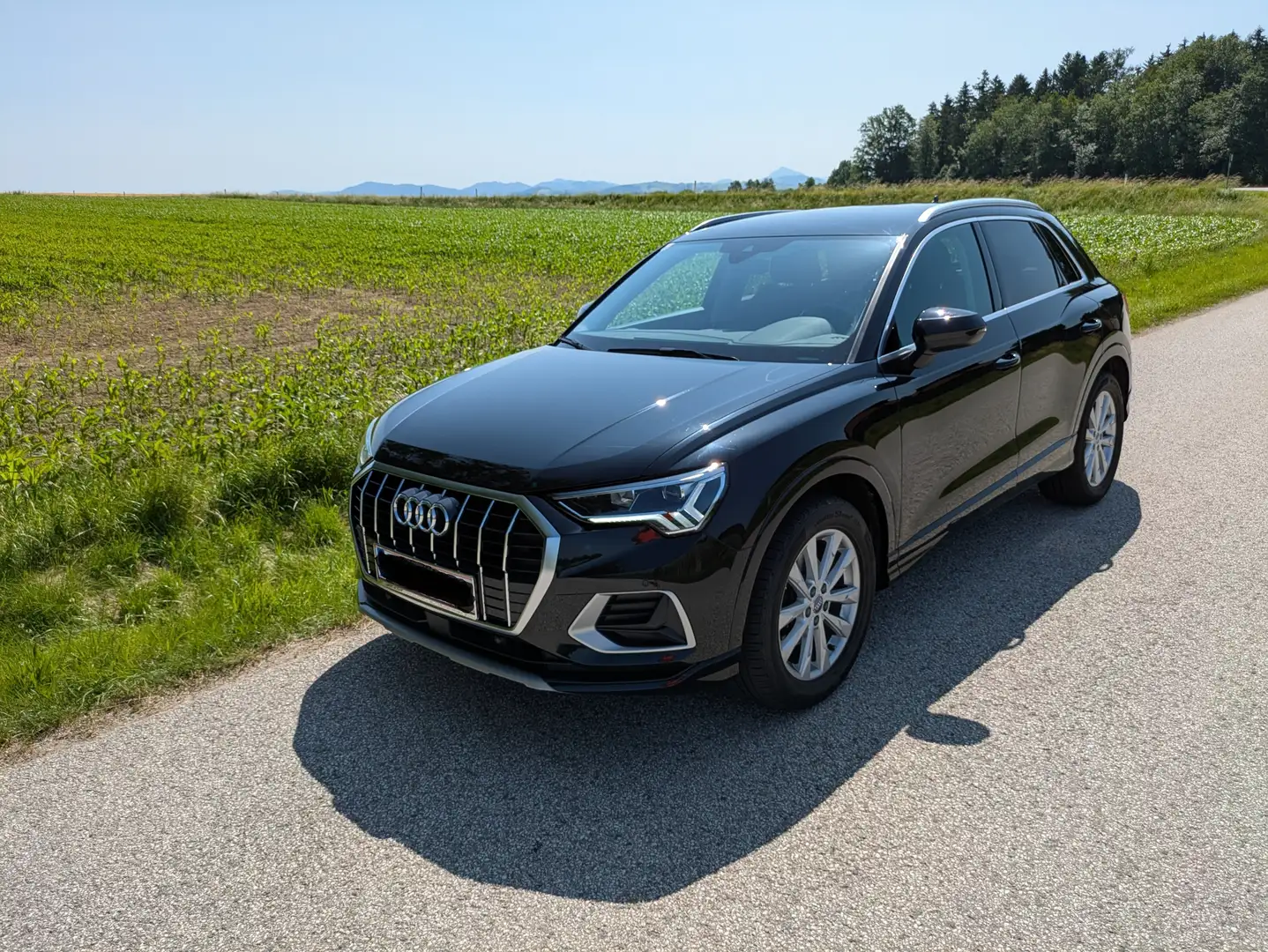 Audi Q3 Q3 35 TFSI S-tronic advanced Schwarz - 1