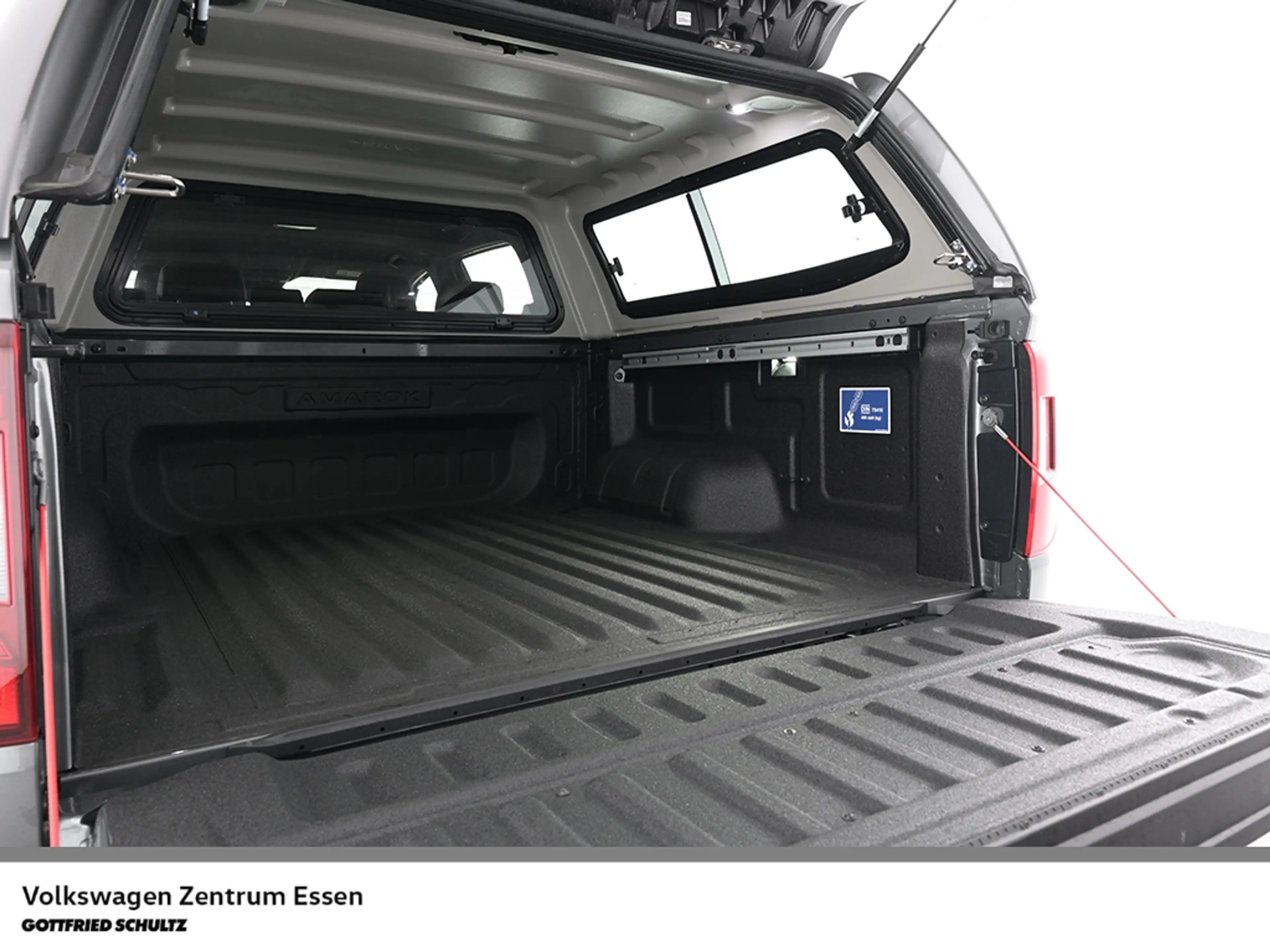 Volkswagen Amarok Dark Label DC 177 kW 3.0 TDI 4Motion 10-Gang Autom — photo 9