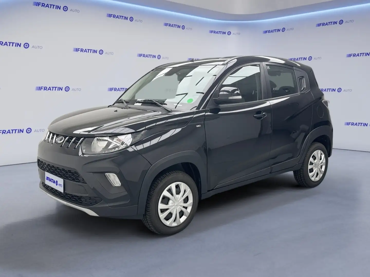 Mahindra KUV100 1.2 VVT M-Bifuel(GPL) K6 Schwarz - 1