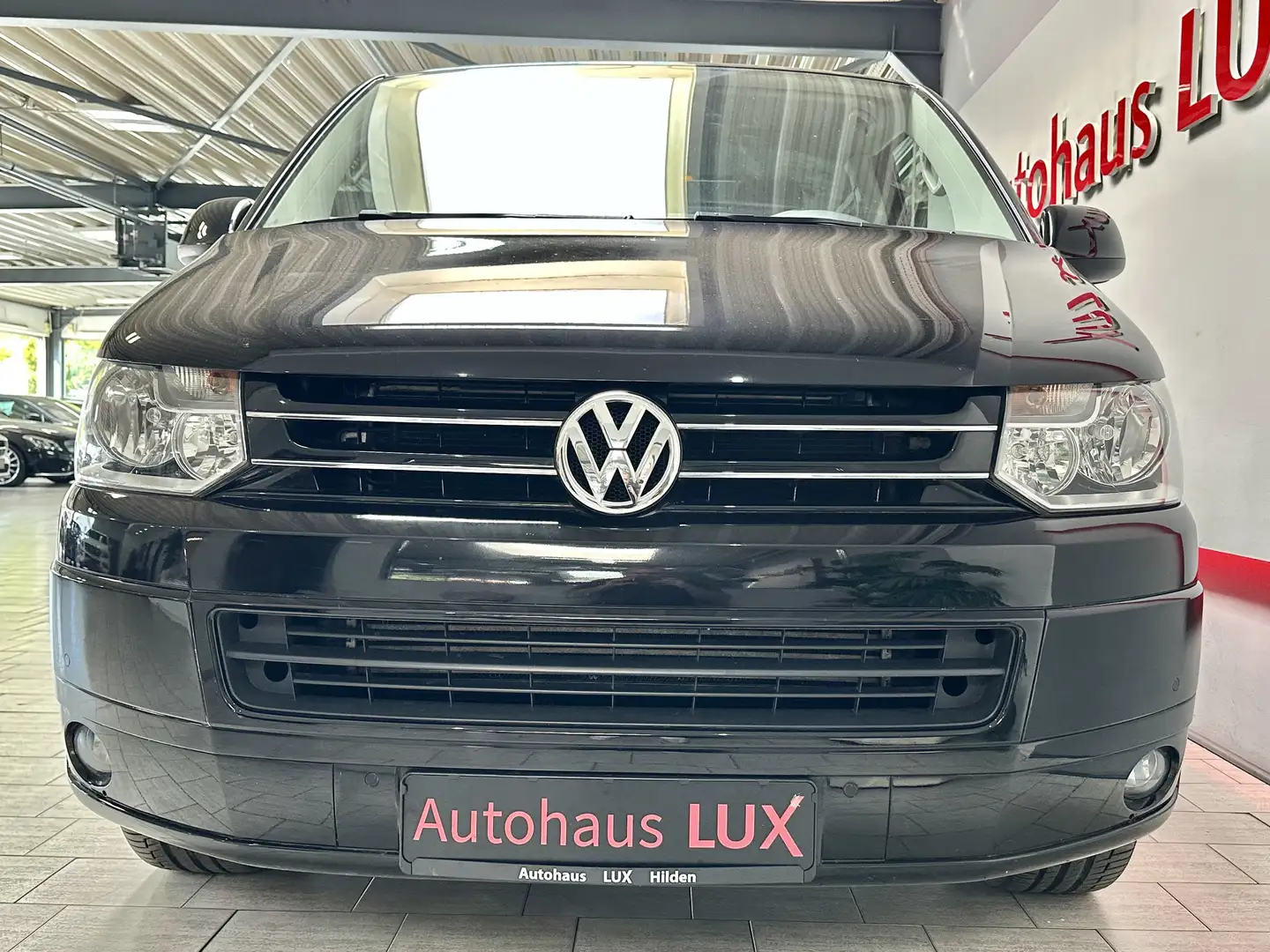 Volkswagen T5 Multivan COMFORTLINE*AHK*PDC*2HAND*106TKM* Schwarz - 2