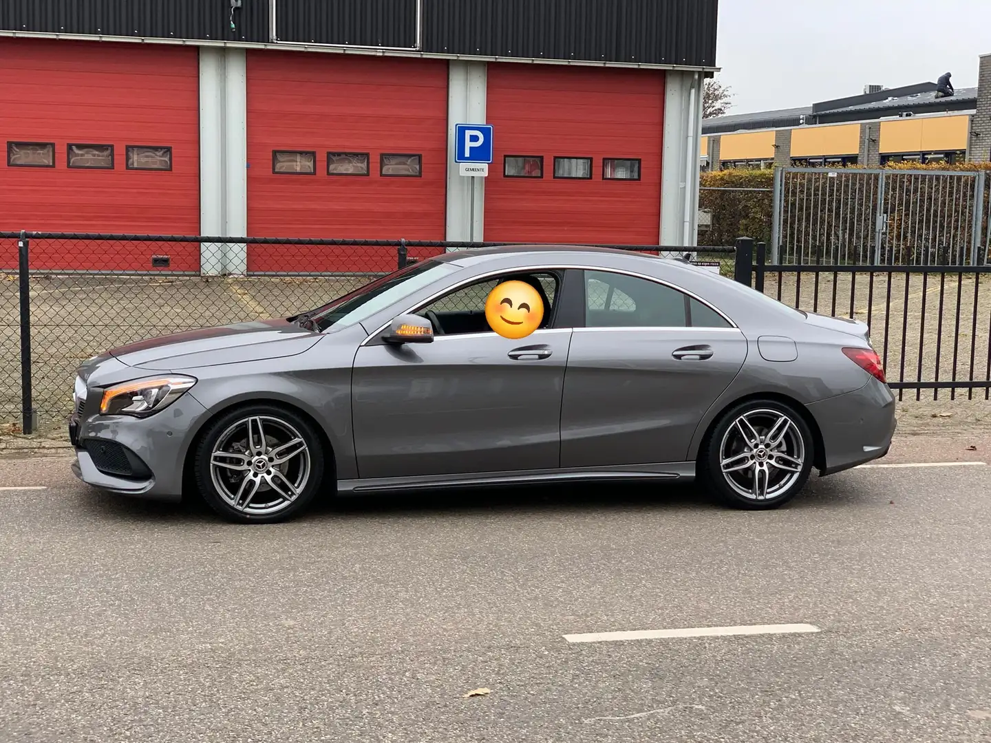 Mercedes-Benz CLA 180 CLA 180 Grijs - 1