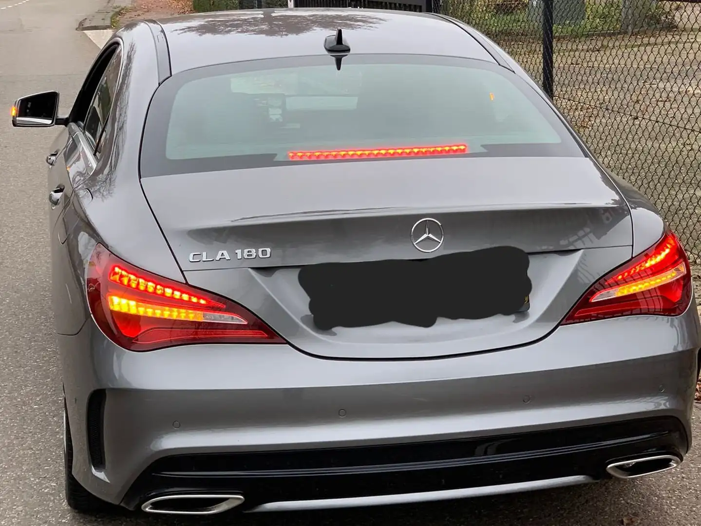 Mercedes-Benz CLA 180 CLA 180 Grijs - 2