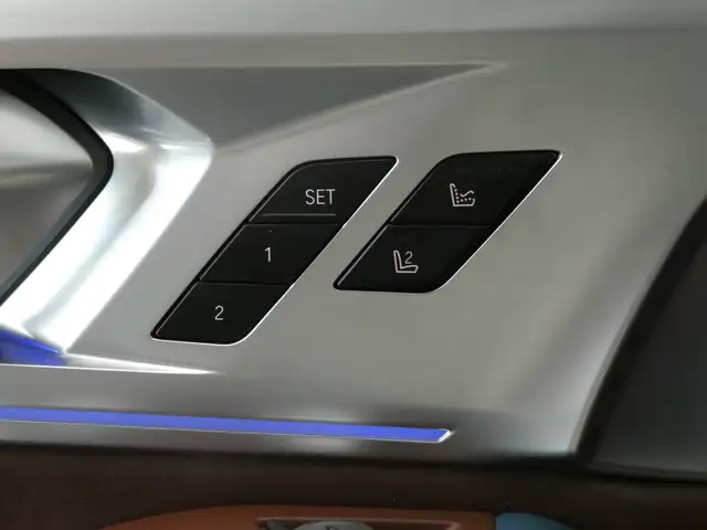 BMW XM 50e Ansicht 16