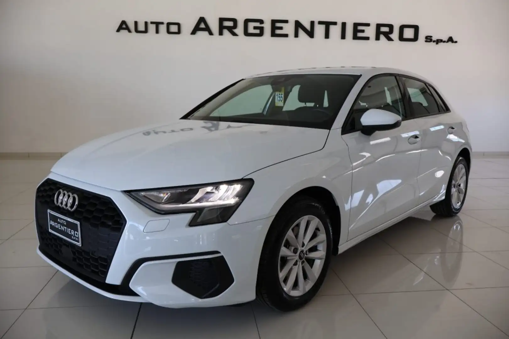 Audi A3 SPB 30 TDI Business SOLI 30.640 KM!!!NEOPATENTATI Bianco - 1