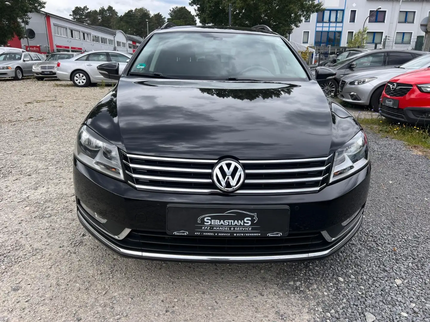 Volkswagen Passat Variant AHK Klimaauto. SHZ Tüv 03/2027 Schwarz - 2