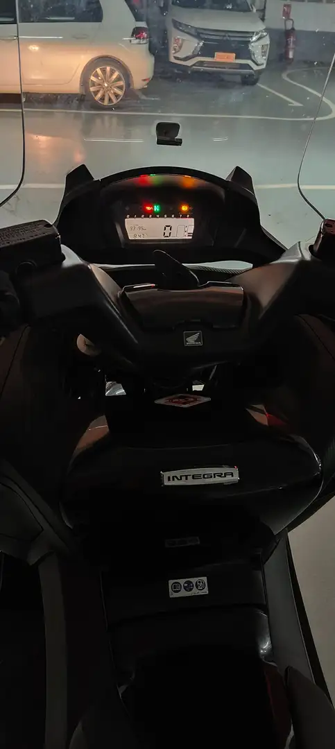 Honda Integra 750 ABS Negro - 1