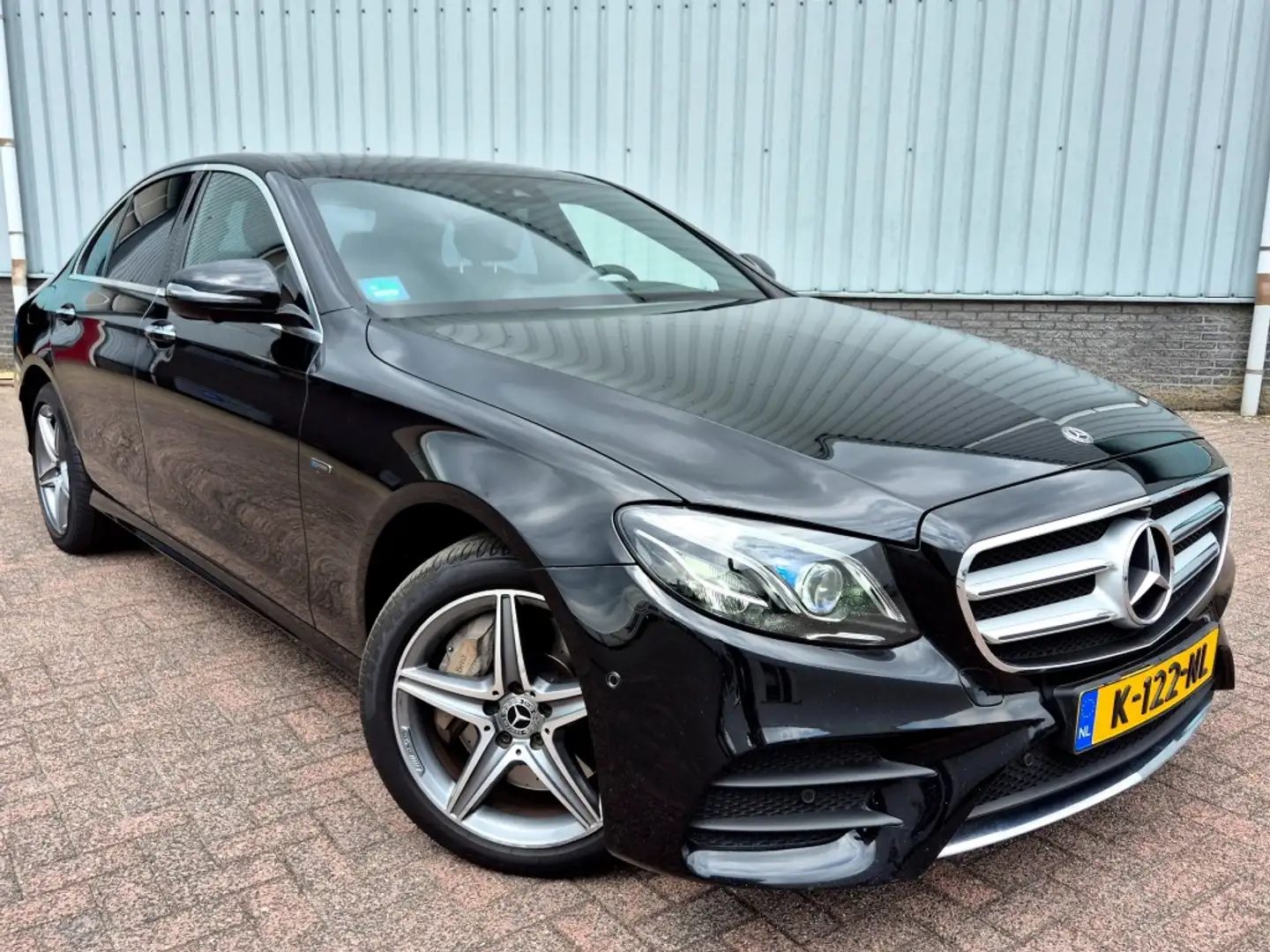 Mercedes-Benz E 300 300de Hybride AMG Line Premium plus Noir - 1