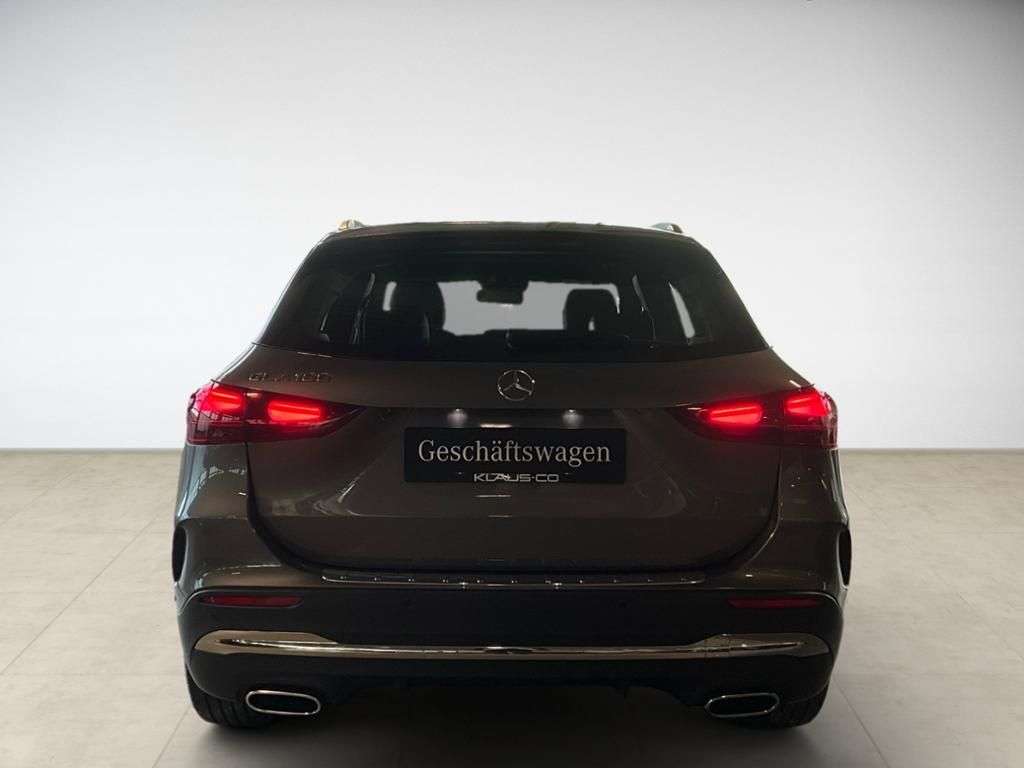 Mercedes-Benz GLA 180
