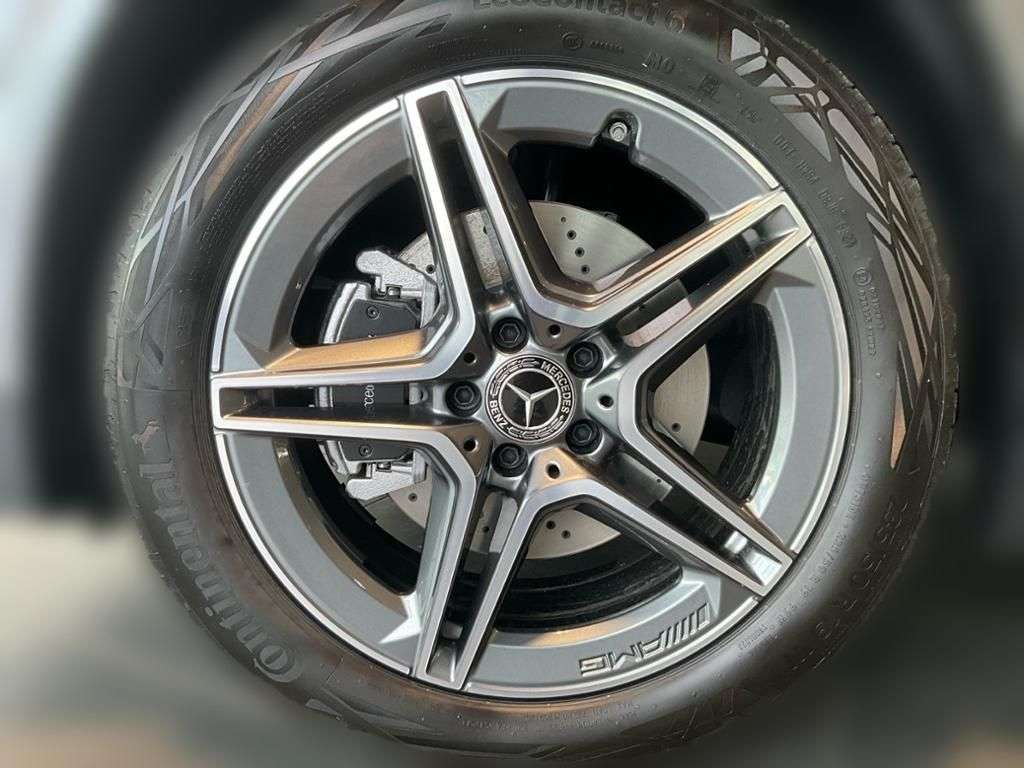 Mercedes-Benz GLA 180