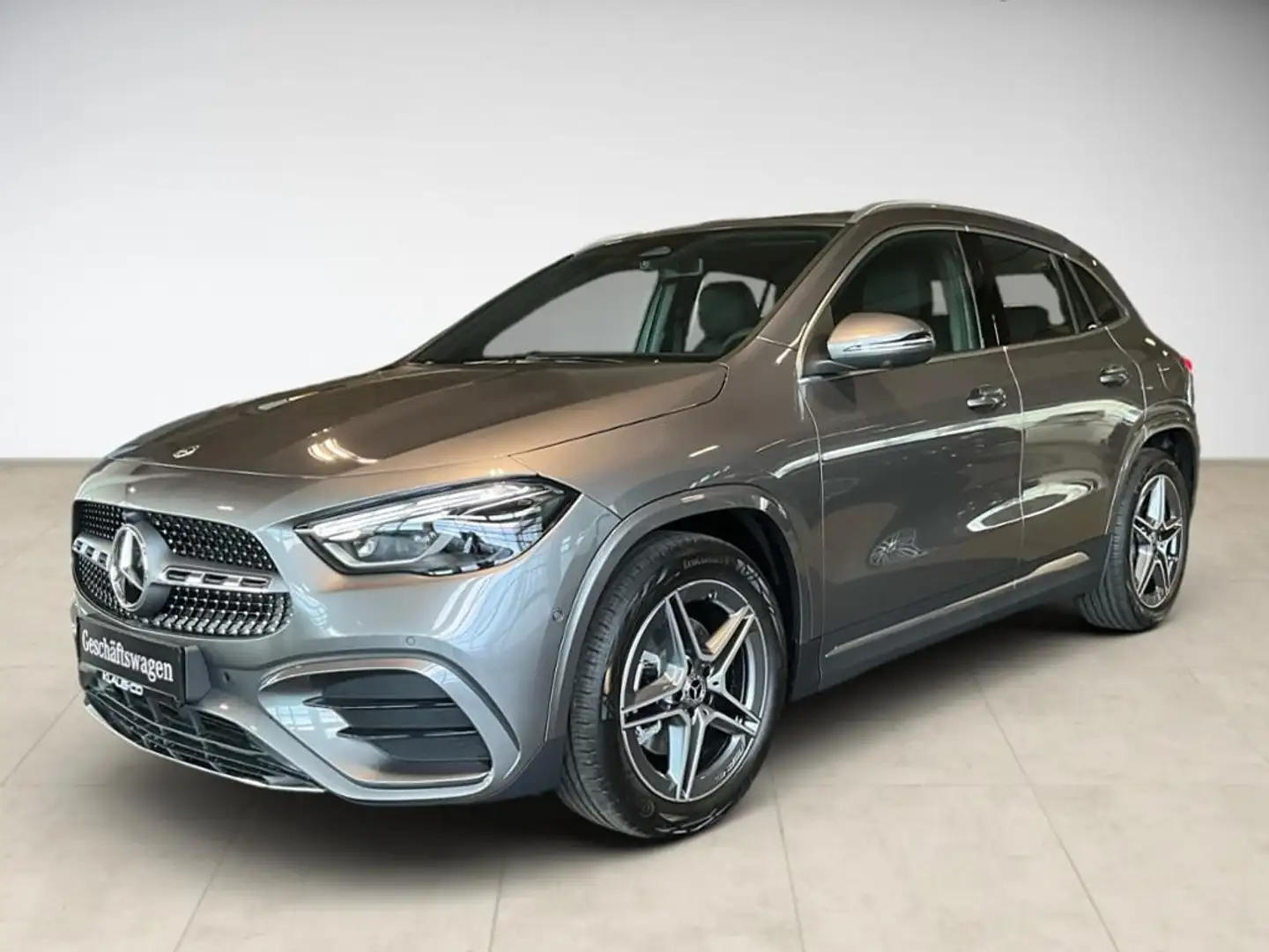 Mercedes-Benz GLA 180 Edition AMG SpurW S-Sitz W-Paket ACC LM Grau - 1