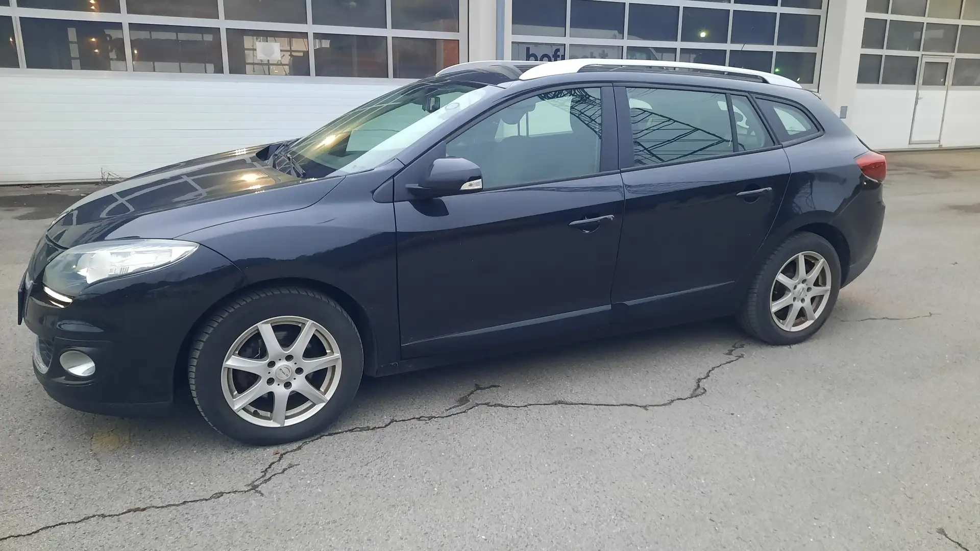 Renault Megane Mégane Grandtour Success Energy dCi 110 Success Schwarz - 1