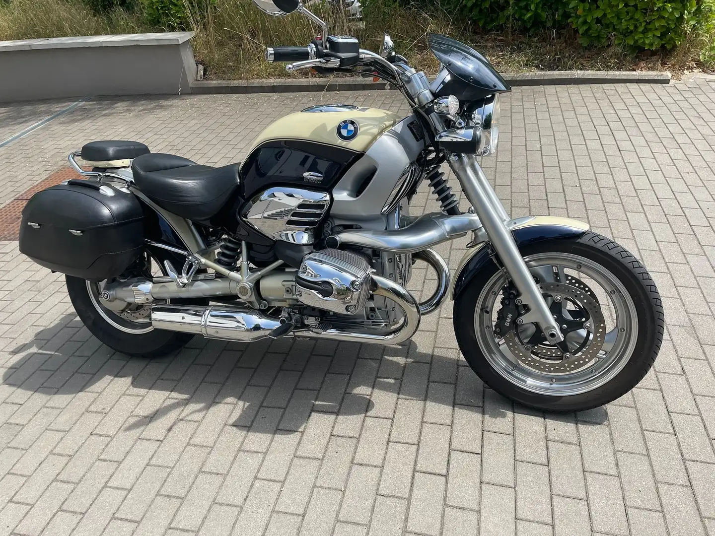 BMW R 1200 C Independent Béžová - 2