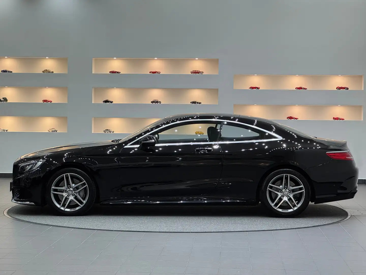 Mercedes-Benz S 500 Coupe AMG *Burmester*Magic-Sky-Pano*Swarovski Schwarz - 2
