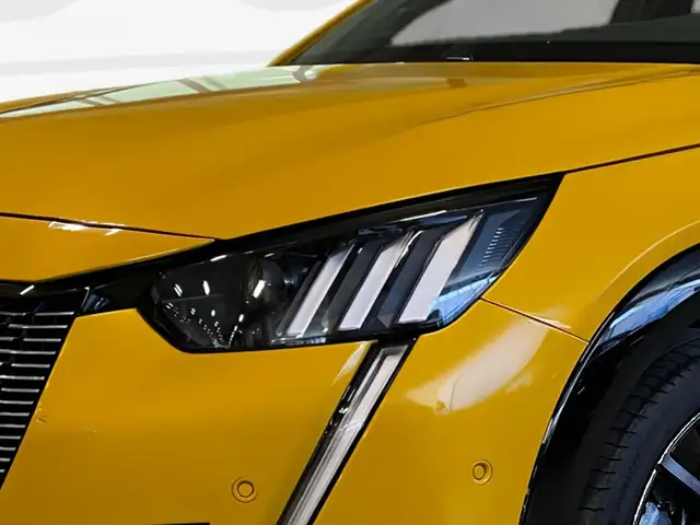 Peugeot 208 view 29
