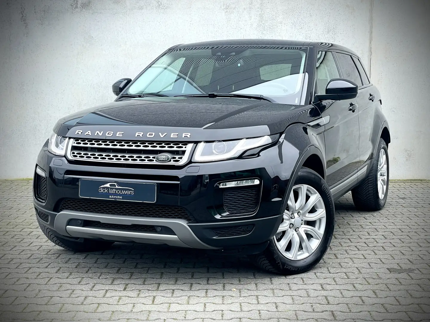 Land Rover Range Rover Evoque 2.0 Si4 Urban Series SE / PANORAMADAK / LEER / NAV Schwarz - 1