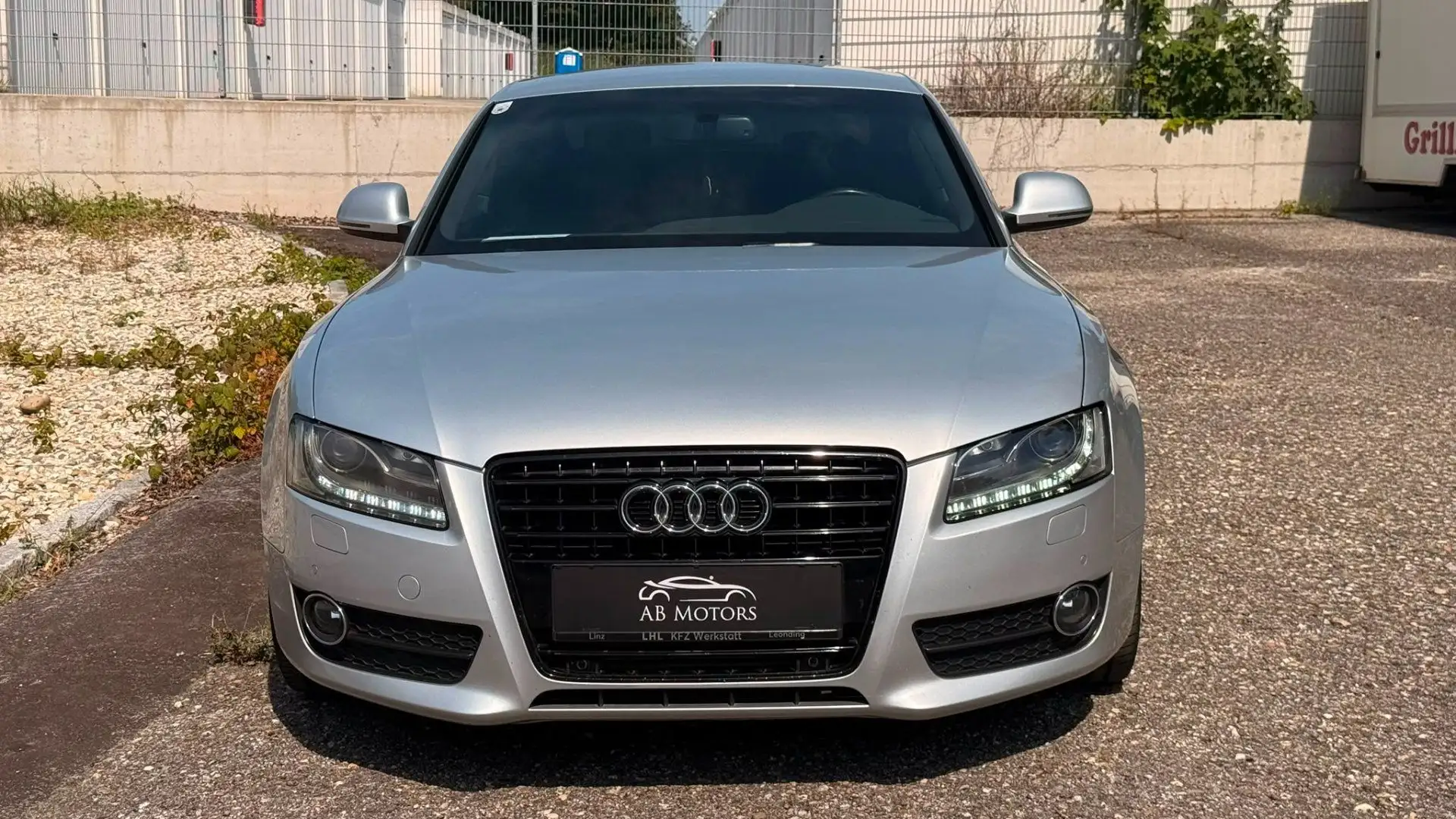 Audi A5 2.7 TDI DPF (140 kW) Silber - 2