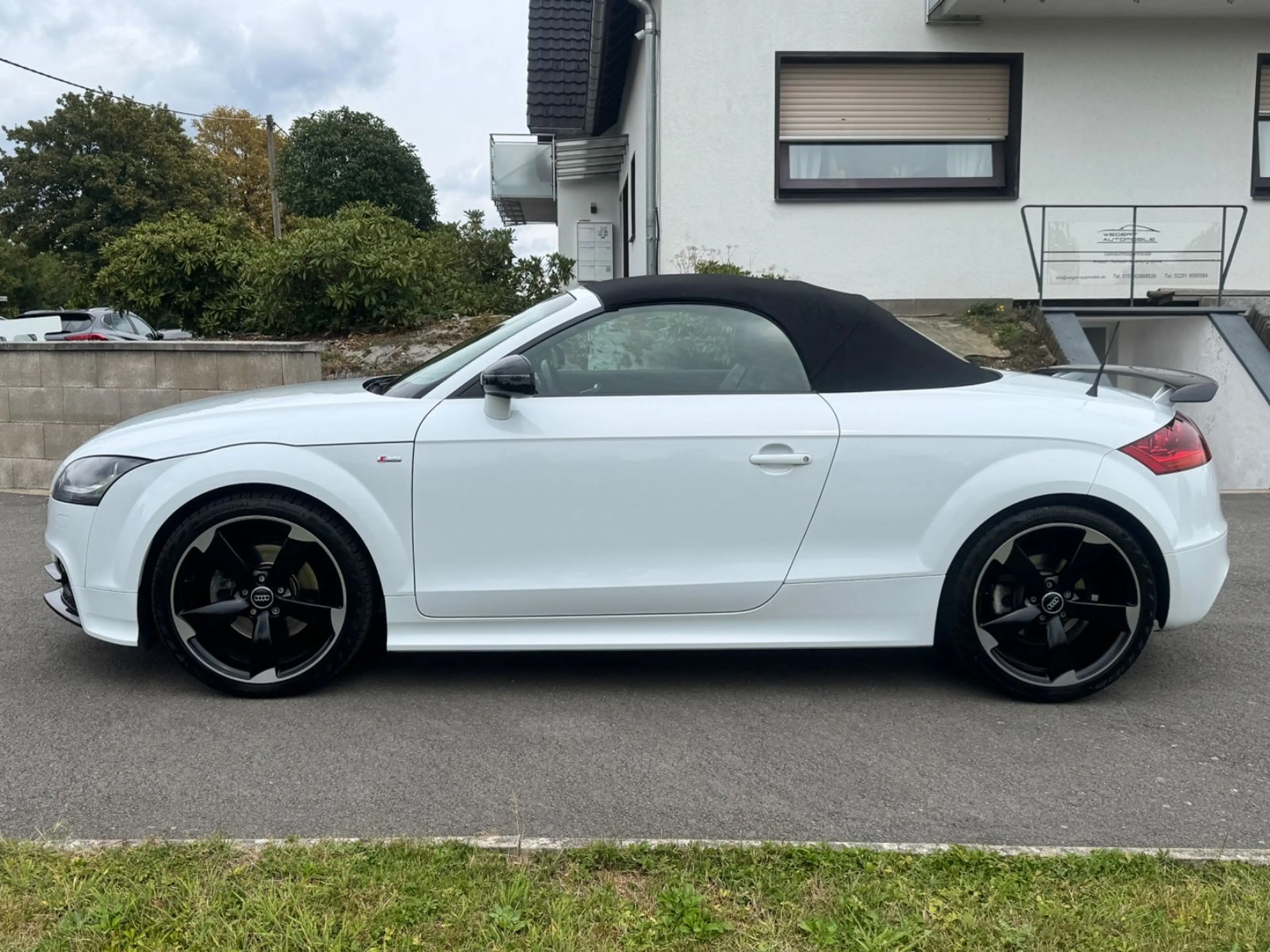 Audi TT 1.8 TFSI*Roadster*S-LINE*COMPETITION*MAGNETIC — photo 5