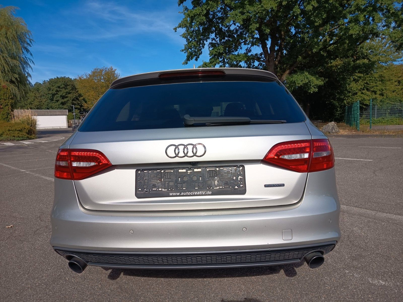 Audi A4 Avant Attraction quattro S-line — photo 6