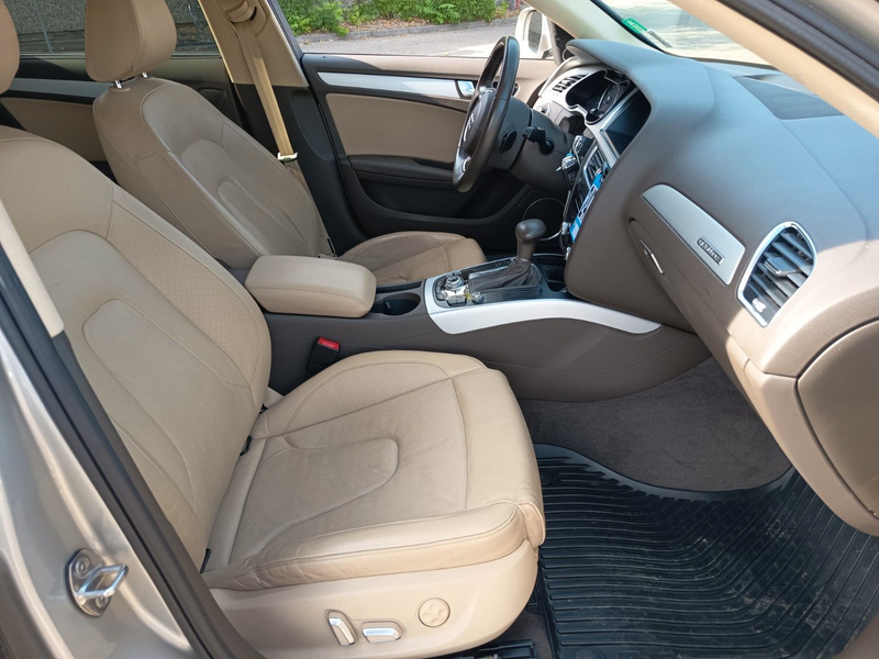 Audi A4 Avant Attraction quattro S-line — photo 11