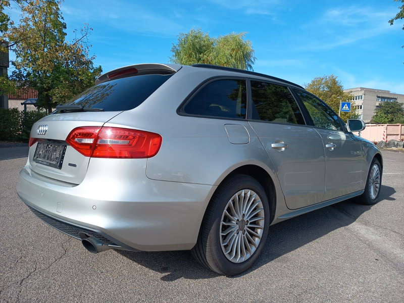 Audi A4 Avant Attraction quattro S-line — photo 5