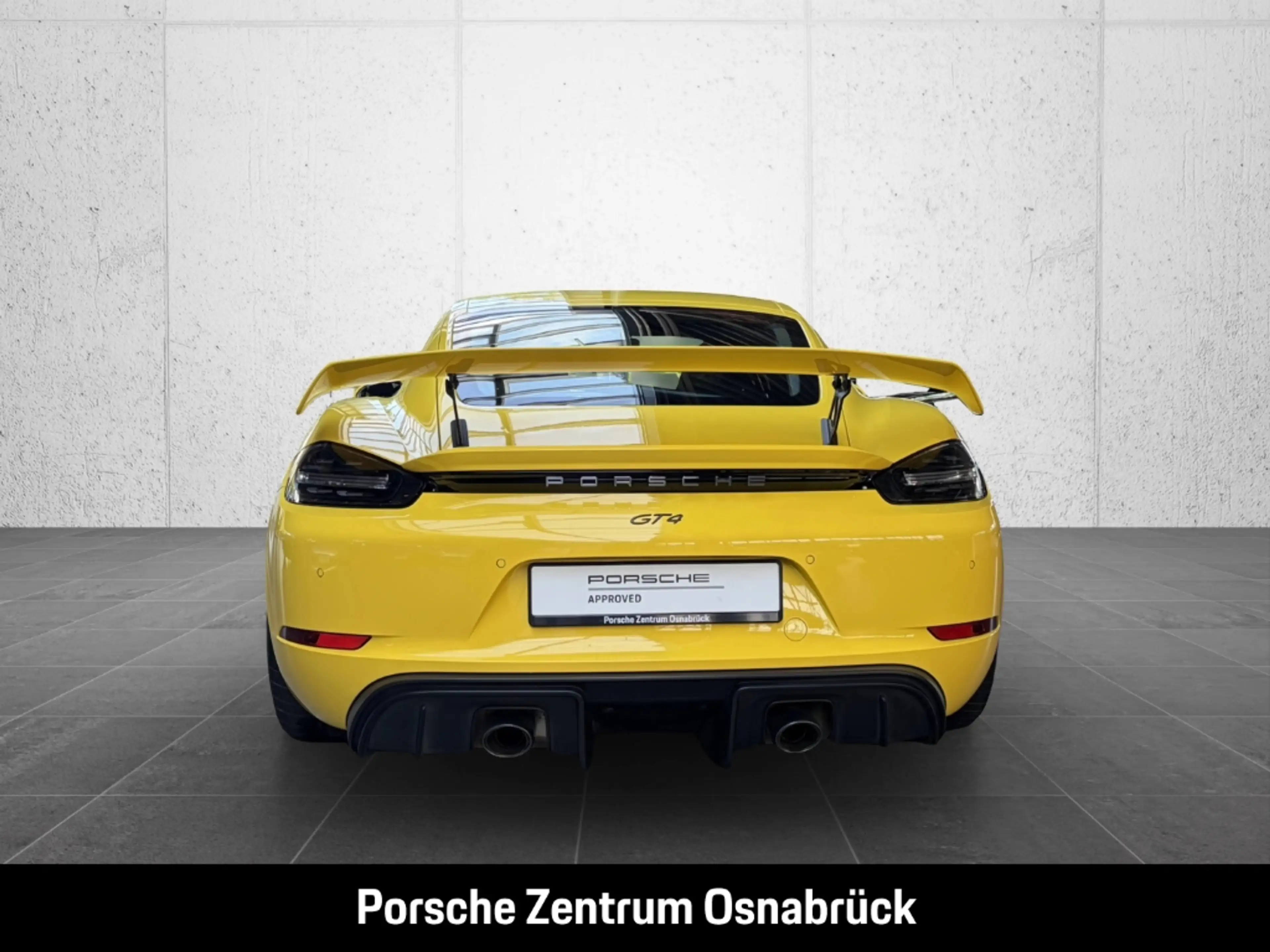 Porsche Cayman 718 GT4 — photo 6