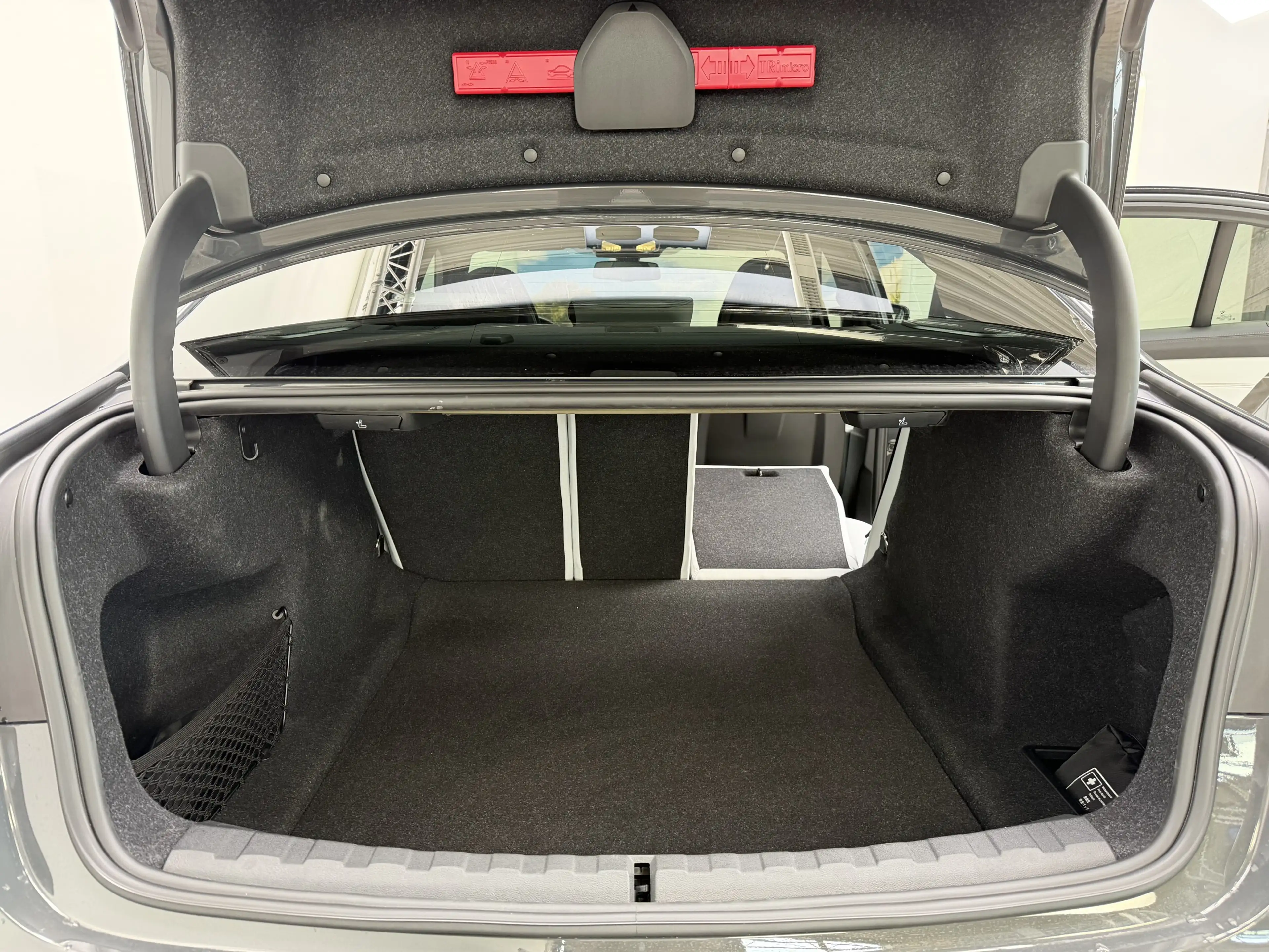 BMW M3 xDrive Competition Sitzlüftung ACC 360° Carbon — photo 21