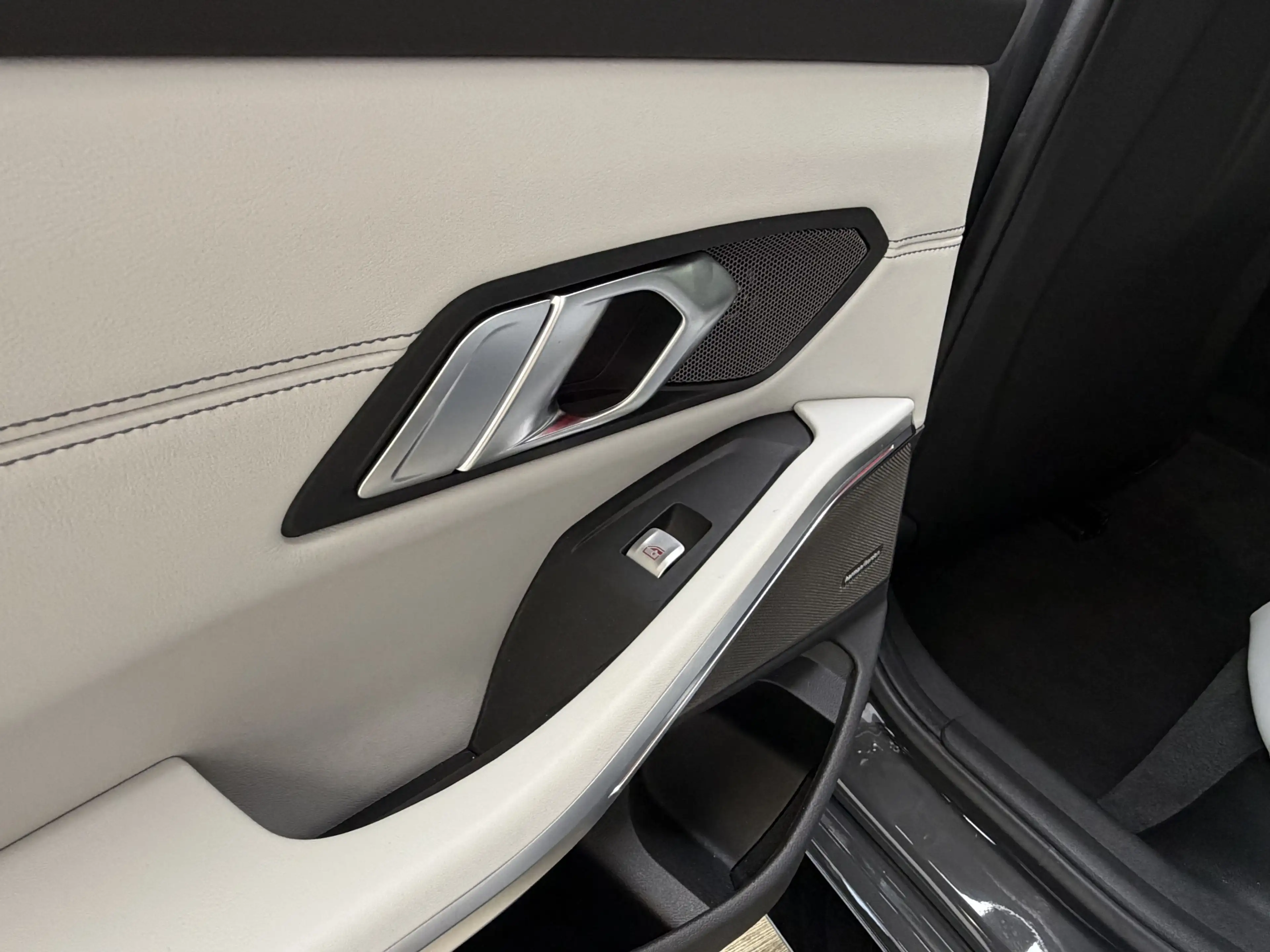 BMW M3 xDrive Competition Sitzlüftung ACC 360° Carbon — photo 18