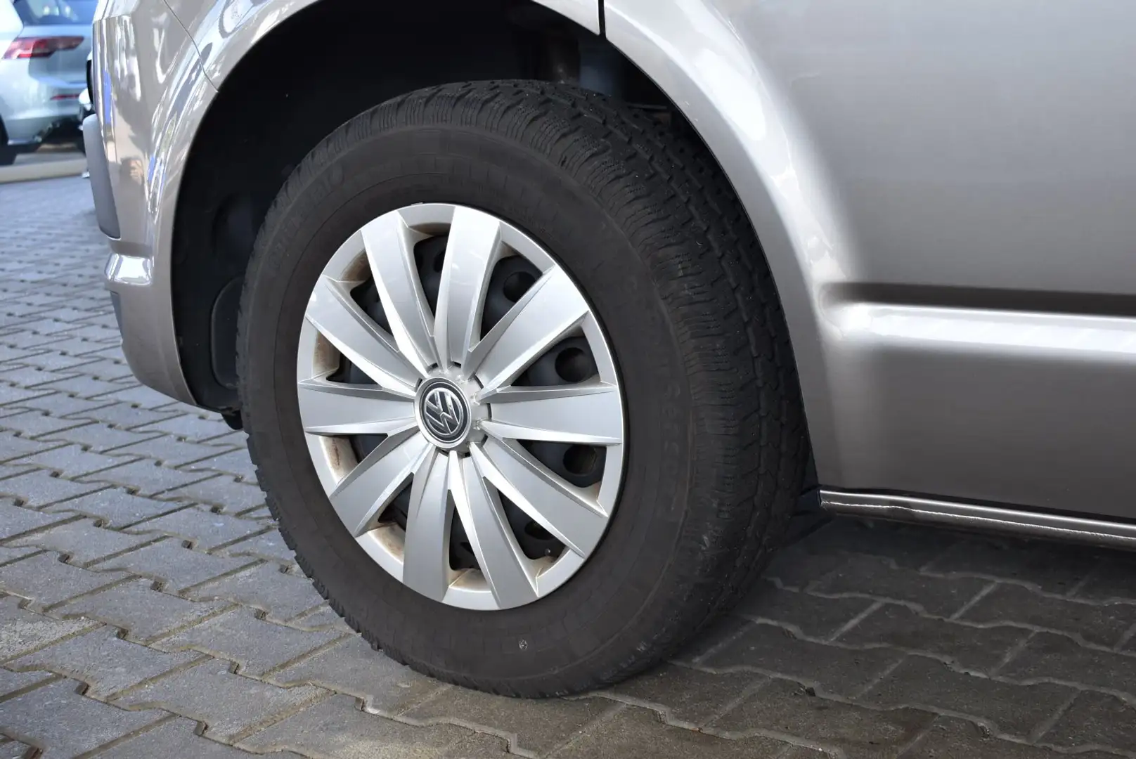 Volkswagen T6 2.0 TDI Multivan Standhzg Kamera APP Climatroni Beige - 2