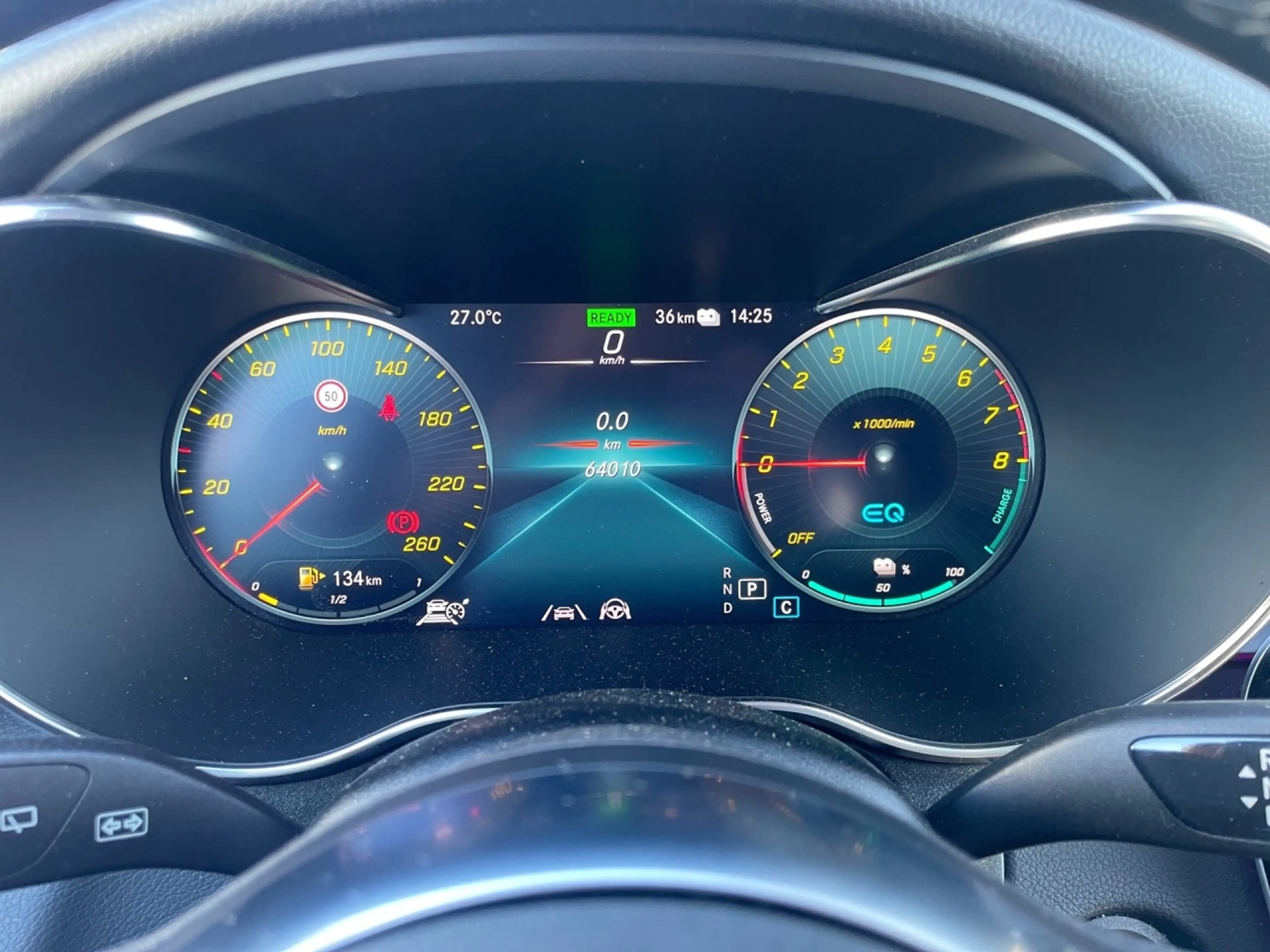 Mercedes-Benz GLC 300 e 4M Augmented Distronic Night Perf 360 — photo 15
