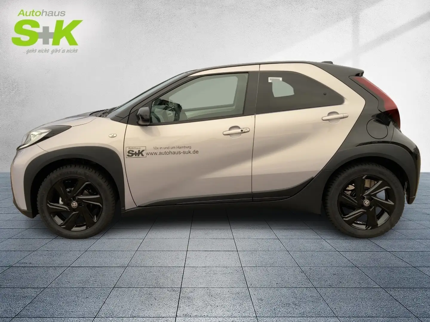 Toyota Aygo X JBL Edition 1,0-l-VVT-i S-CVT*KAMERA*SHZ Schwarz - 2