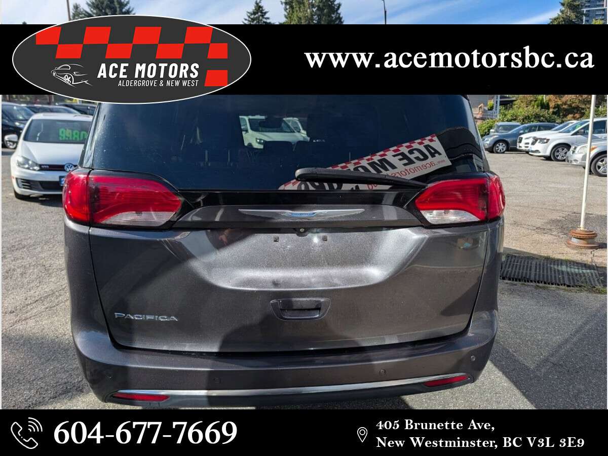 2017 Chrysler Pacifica Touring L Plus — снимка 1