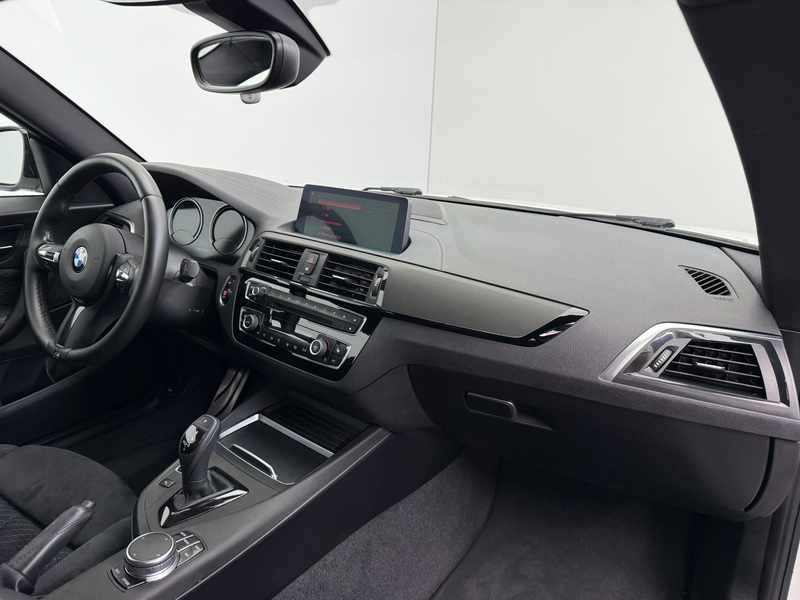 BMW 140 |No-OPF|Navi-Prof|LED|Keyless|BMW-History| — photo 11