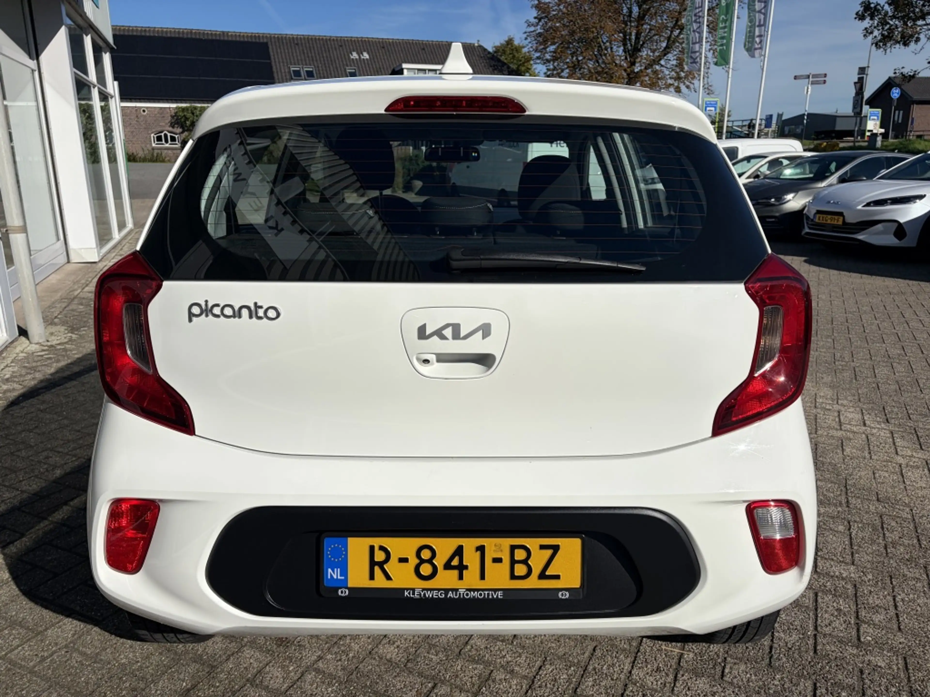 Kia Picanto 1.0 DPi Dynamicl. 5p, Carplay, Camera, Lm velg, Na — photo 8