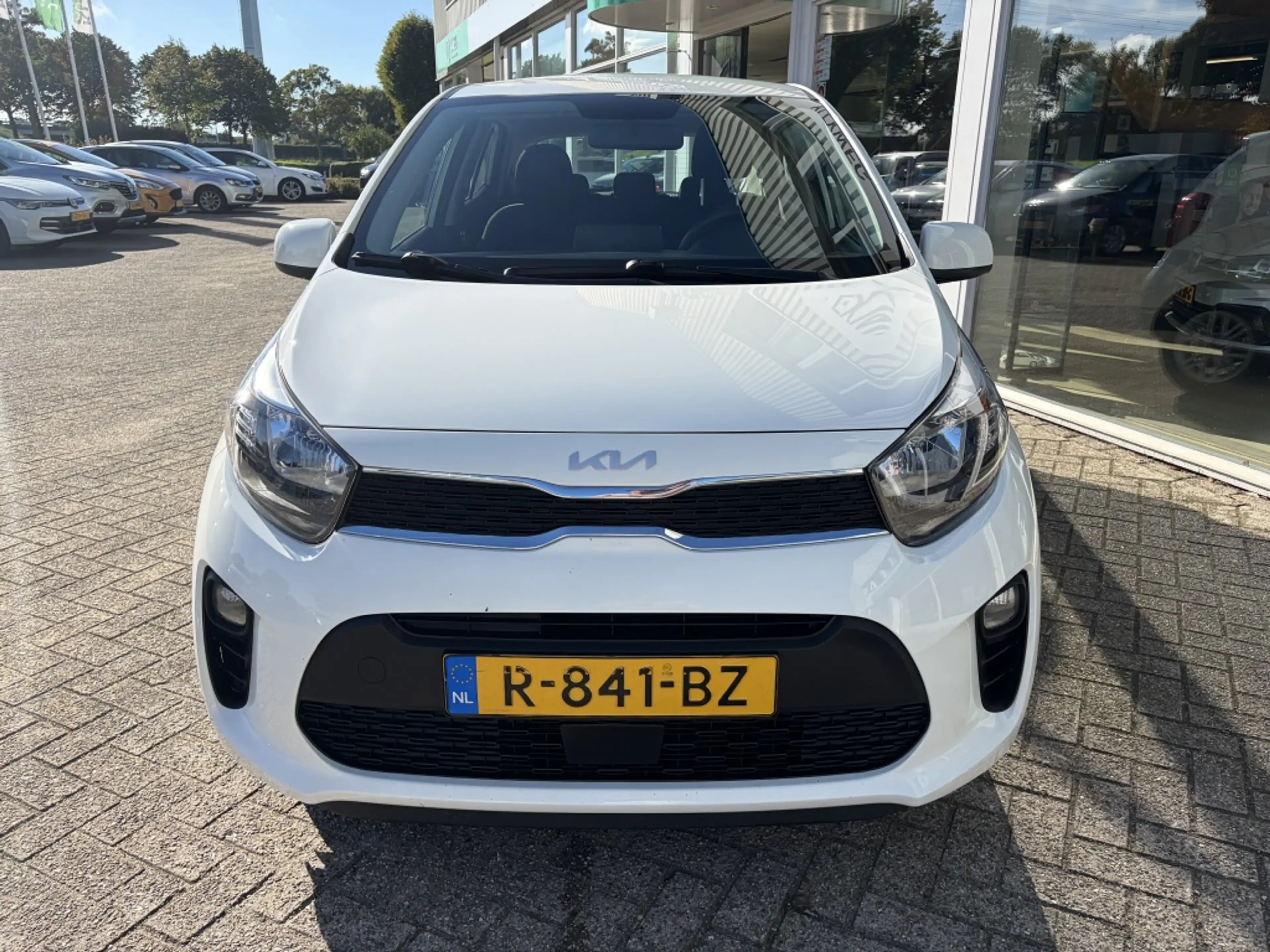 Kia Picanto 1.0 DPi Dynamicl. 5p, Carplay, Camera, Lm velg, Na — photo 3