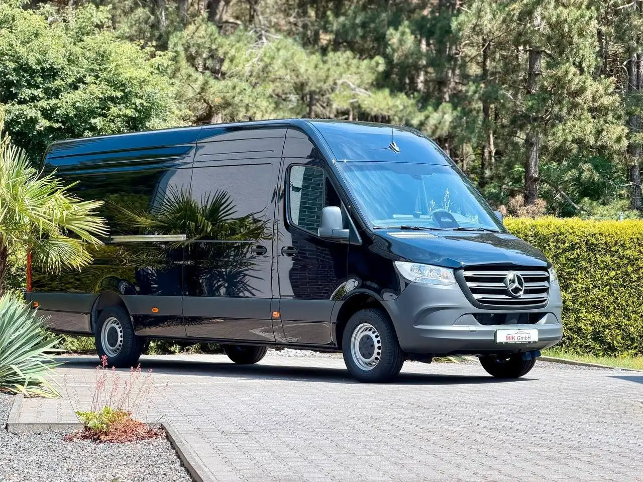 Mercedes-Benz Model not specified 2026