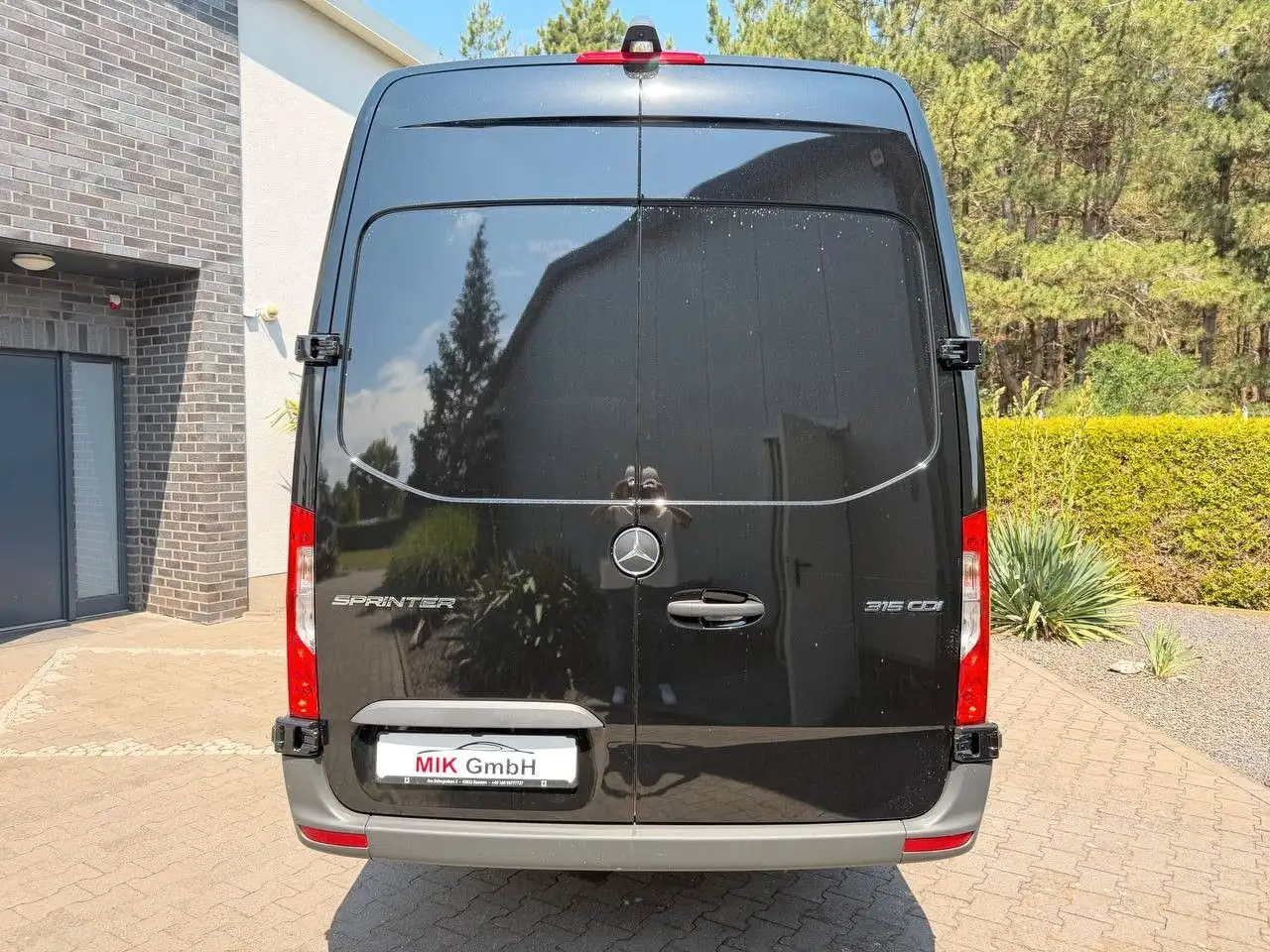 Mercedes-Benz Model not specified 2026