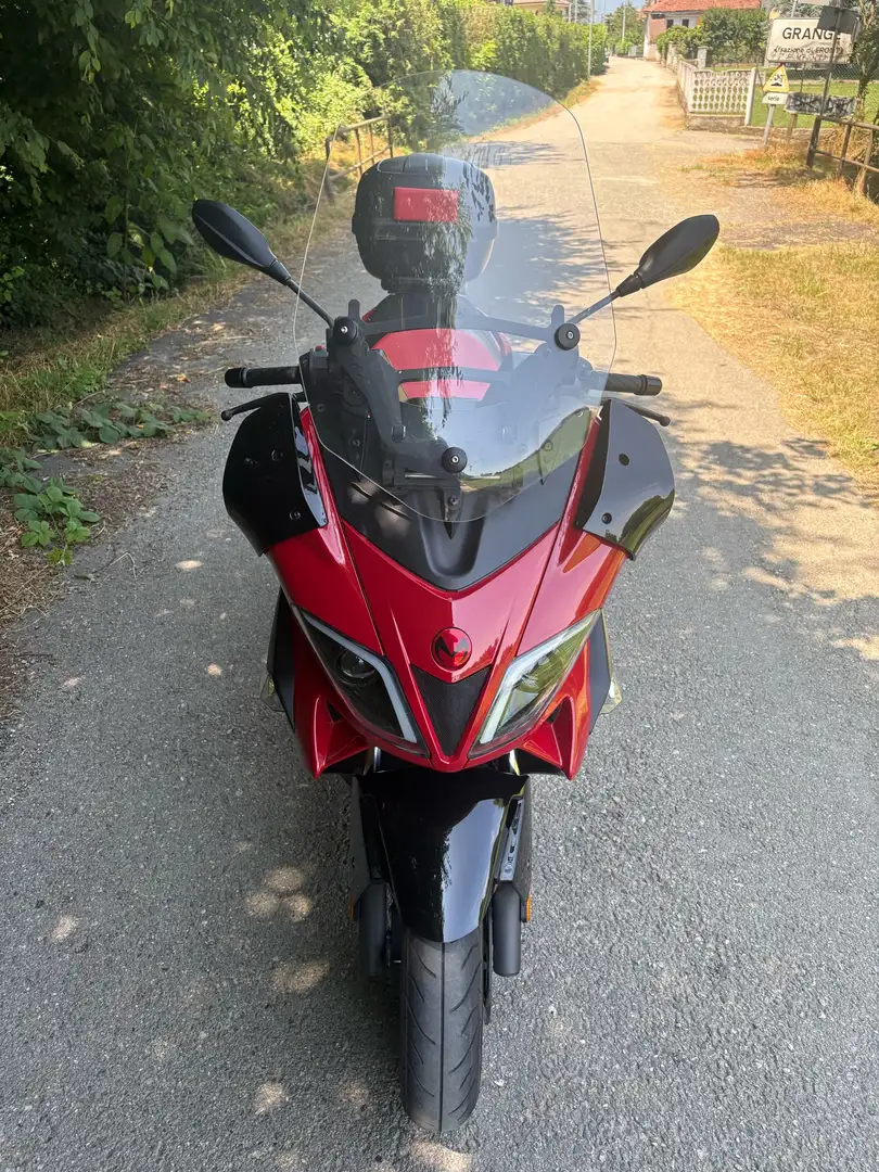Malaguti Madison 300 Rosso - 1