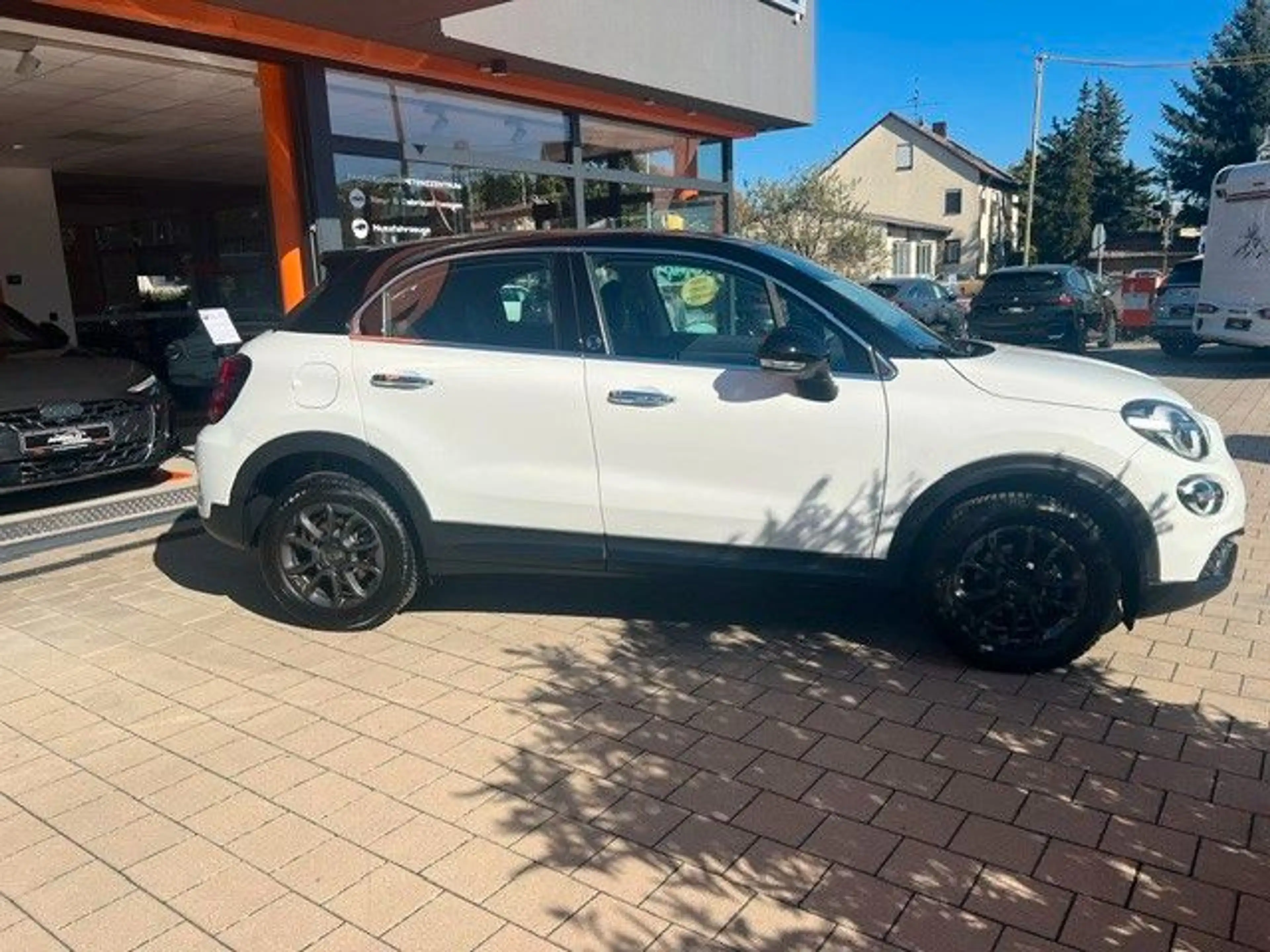 Fiat 500X 1,0 Turbo 120th*Carplay*Navi*LED*Allwetter* — photo 12