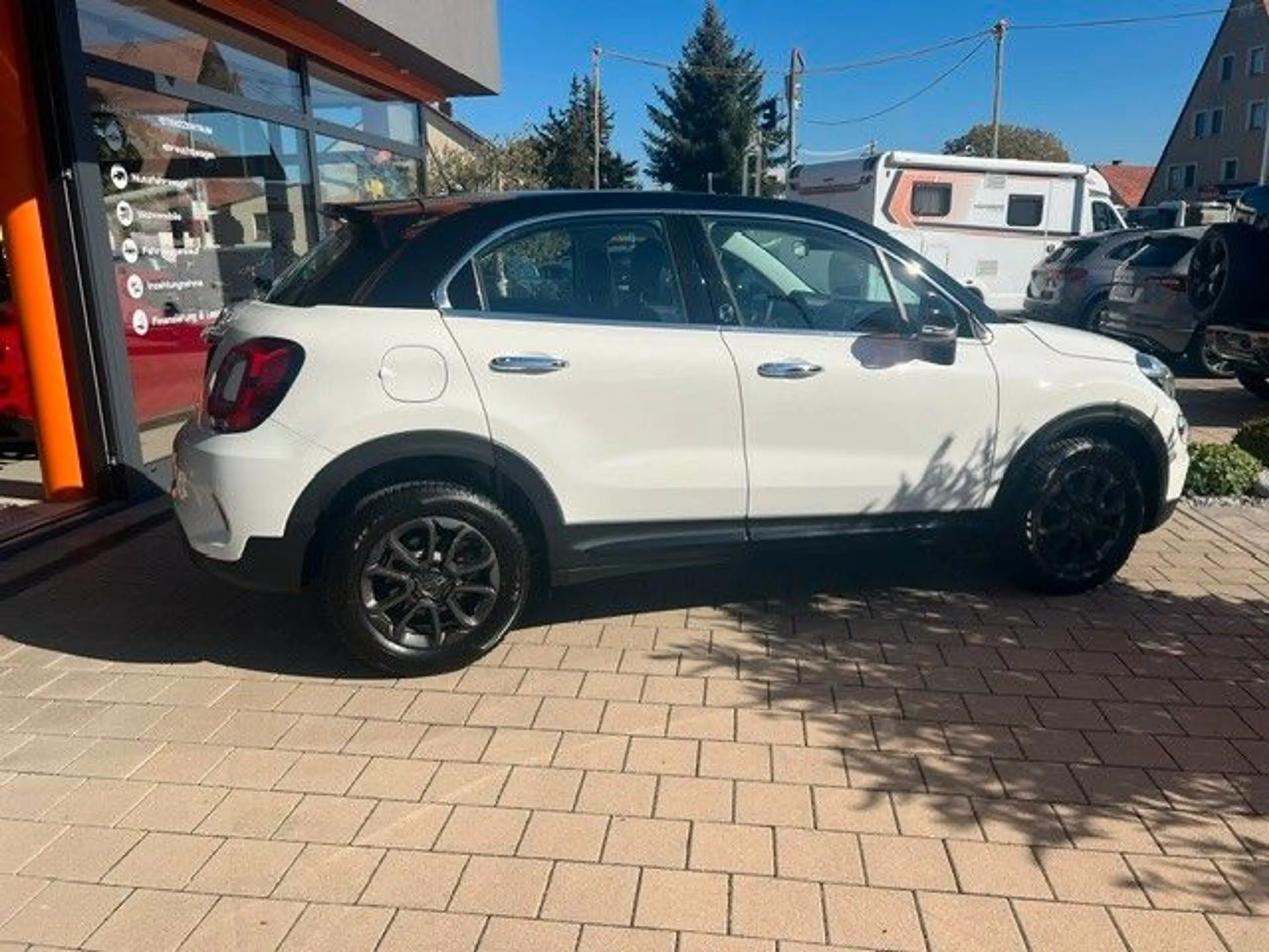 Fiat 500X 1,0 Turbo 120th*Carplay*Navi*LED*Allwetter* — photo 11