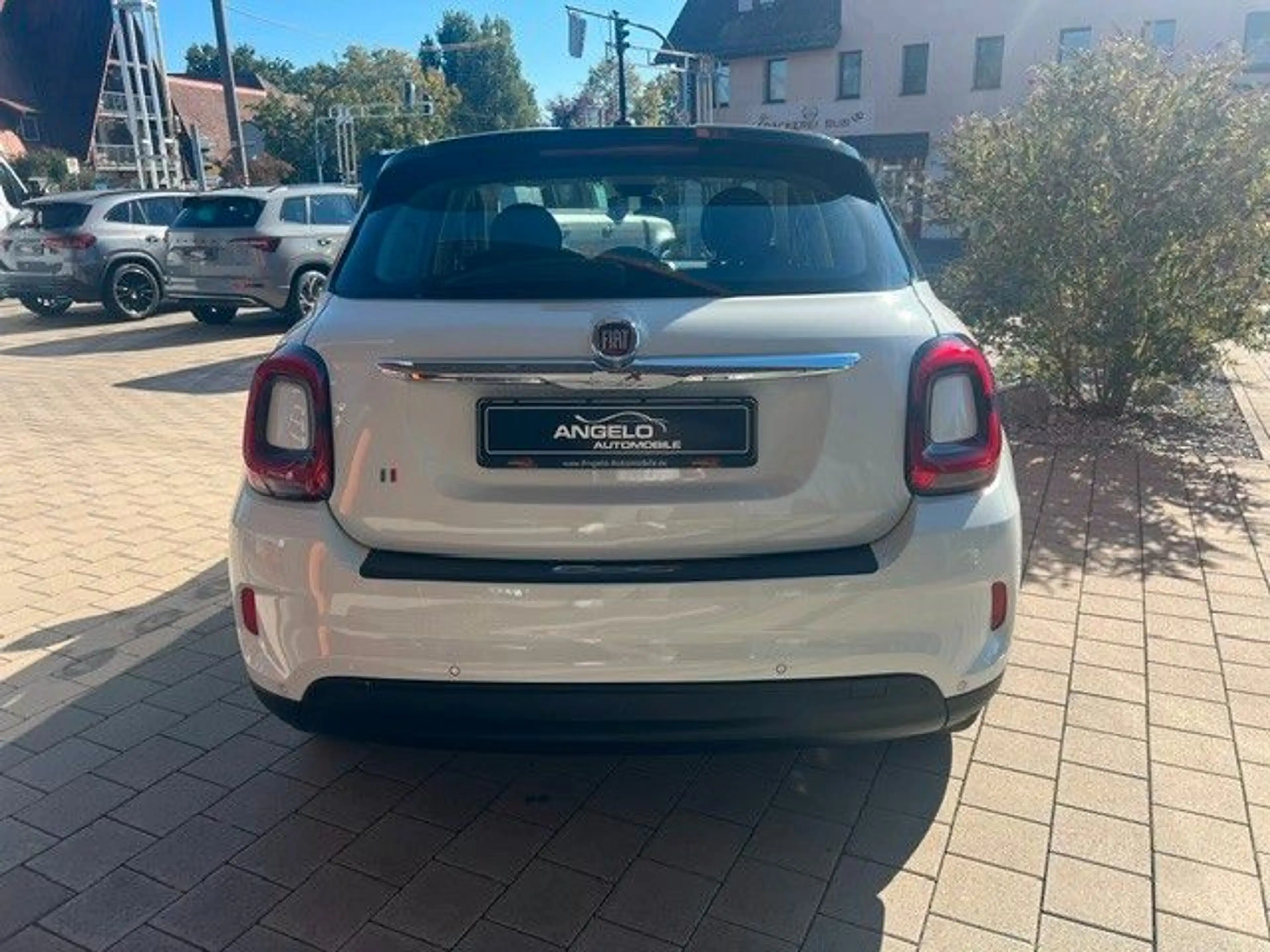 Fiat 500X 1,0 Turbo 120th*Carplay*Navi*LED*Allwetter* — photo 7