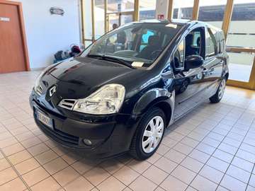 Modus 1.5 dci Live! 90cv
