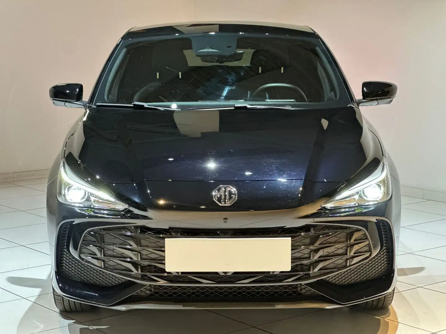 MG MG3 MG3 1.5 Hybrid+ Luxury Noir - 2