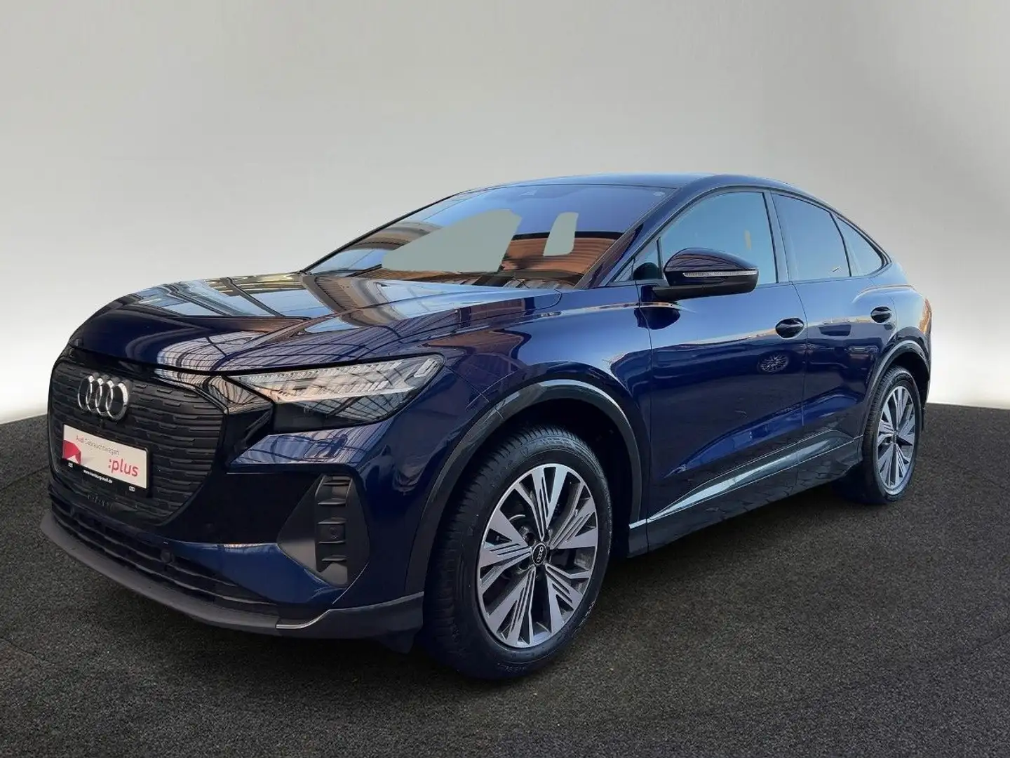 Audi Q4 e-tron Q4 Sportback 40 e-tron 150 kW Matrix Kamera Navi Blau - 2