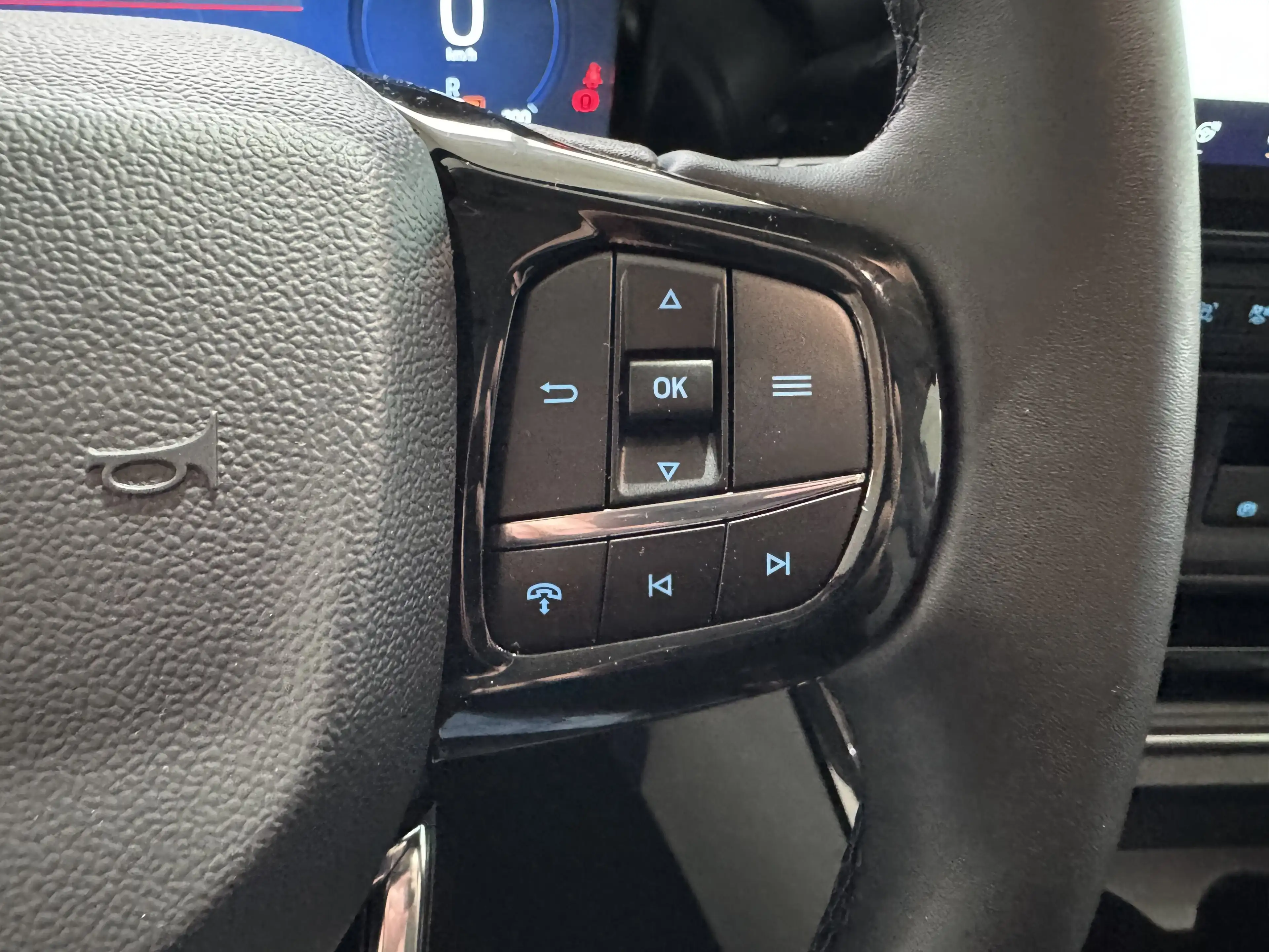 Ford Tourneo Custom 2.0 L2 Titanium X AWD Vollausstattung* — photo 15
