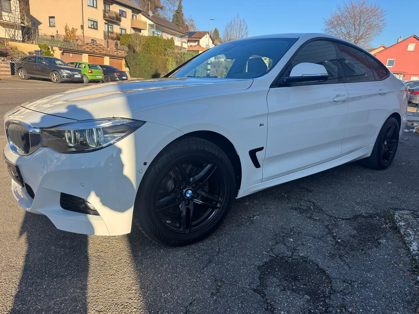 BMW 320 320 d xDrive M Sport VOLLLEDER R KAMERA ACC TOP!! Blanc - 1