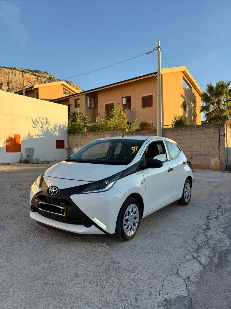 Toyota Aygo 5p 1.0 x-business - 2