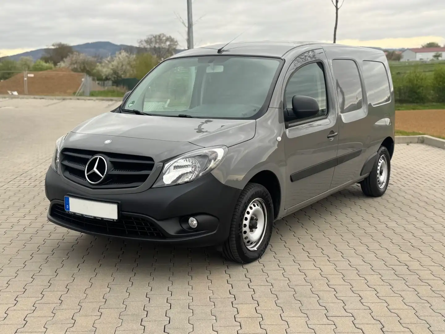 Mercedes-Benz Citan Kasten 111 CDI extralang Klima AHK Gris - 1